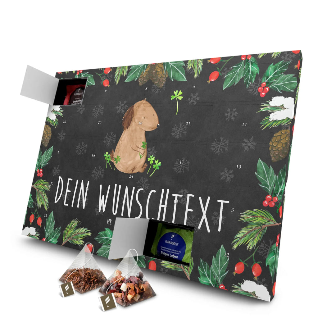 Personalisierter Tee Adventskalender Hund Kleeblatt Personalisierter Tee Adventskalender, Hunderasse, Tierliebhaber, Hundemotiv, Haustier, Hundebesitzer, Hund, Sprüche, Glücksbringer, Achtsamkeit, Tagträume, Glück, Selbstliebe, Neuanfang, Kleeblatt, Motivation, Geschenk