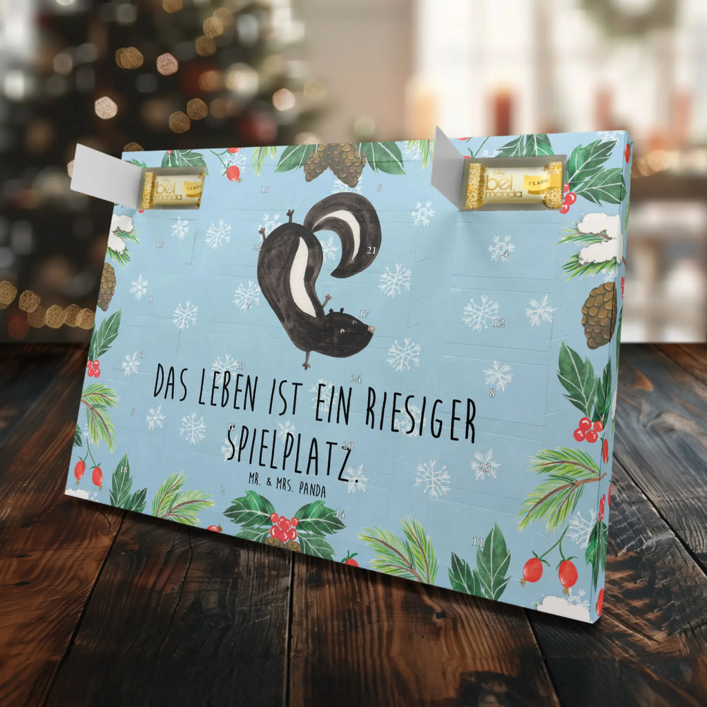 Marzipan Adventskalender Stinktier Handstand Marzipan Adventskalender, Stinktier, Skunk, Raubtier, Kind, Wildtier, Stinker, verpielt, Stinki, Spielplatz