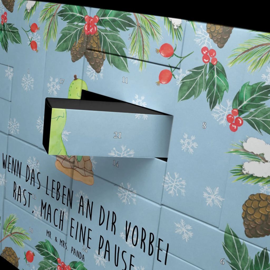 Adventskalender Zum Befüllen Schildkröte Pause Tisch Adventskalender, Weihnachtskalender Schachteln, Adventskalender mit 24 Schachteln, Adventskalender Karton, Adventskalender Zum Füllen, Weihnachtskalender Boxen, Adventskalender ohne Inhalt, Adventskalender, Adventskalender Schachtel, Adventskalender Zum Befüllen, Adventskalender leer, Leerer Adventskalender, Befüllbarer Adventskalender, Geschenke Adventskalender, Weihnachtskalender Selbst Befüllen, Adventskalender Selbst Befüllen, Adventskalender Schachteln, Adventskalender Zum Selbst Befüllen, Bastel Adventskalender, Kalender Zum Befüllen, Adventskalender Box, Adventskalender 24 Boxen, Adventskalender Zum Aufstellen, Diy Adventskalender, Adventskalender Boxen, Erwachsenen Adventskalender, Adventskalender Deko, Geschenkekalender, Karton Adventskalender, Weihnachtskalender, Adventskalender für Erwachsene, Weihnachtskalender Zum Befüllen, Schachtel Adventskalender, Schildkröte, Achtsam, Entschleunigen, Achtsamkeit