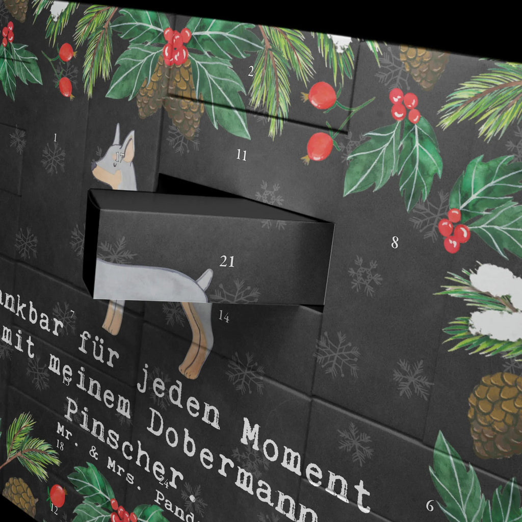Befüllbarer Adventskalender Dobermann Pinscher Moment Adventskalender ohne Inhalt, Adventskalender Karton, Adventskalender leer, Erwachsenen Adventskalender, Adventskalender Zum Befüllen, Weihnachtskalender Zum Befüllen, Weihnachtskalender, Geschenke Adventskalender, Adventskalender Boxen, Weihnachtskalender Selbst Befüllen, Adventskalender Schachteln, Geschenkekalender, Adventskalender Zum Füllen, Adventskalender Deko, Adventskalender für Erwachsene, Adventskalender Box, Adventskalender Schachtel, Adventskalender, Karton Adventskalender, Befüllbarer Adventskalender, Leerer Adventskalender, Schachtel Adventskalender, Weihnachtskalender Boxen, Diy Adventskalender, Weihnachtskalender Schachteln, Adventskalender 24 Boxen, Adventskalender mit 24 Schachteln, Tisch Adventskalender, Adventskalender Selbst Befüllen, Adventskalender Zum Selbst Befüllen, Adventskalender Zum Aufstellen, Bastel Adventskalender, Kalender Zum Befüllen, Geschenk, Schenken, Hund, Hunderasse, Rassehund, Hundebesitzer, Tierfreund, Welpe, Dobermann Pinscher
