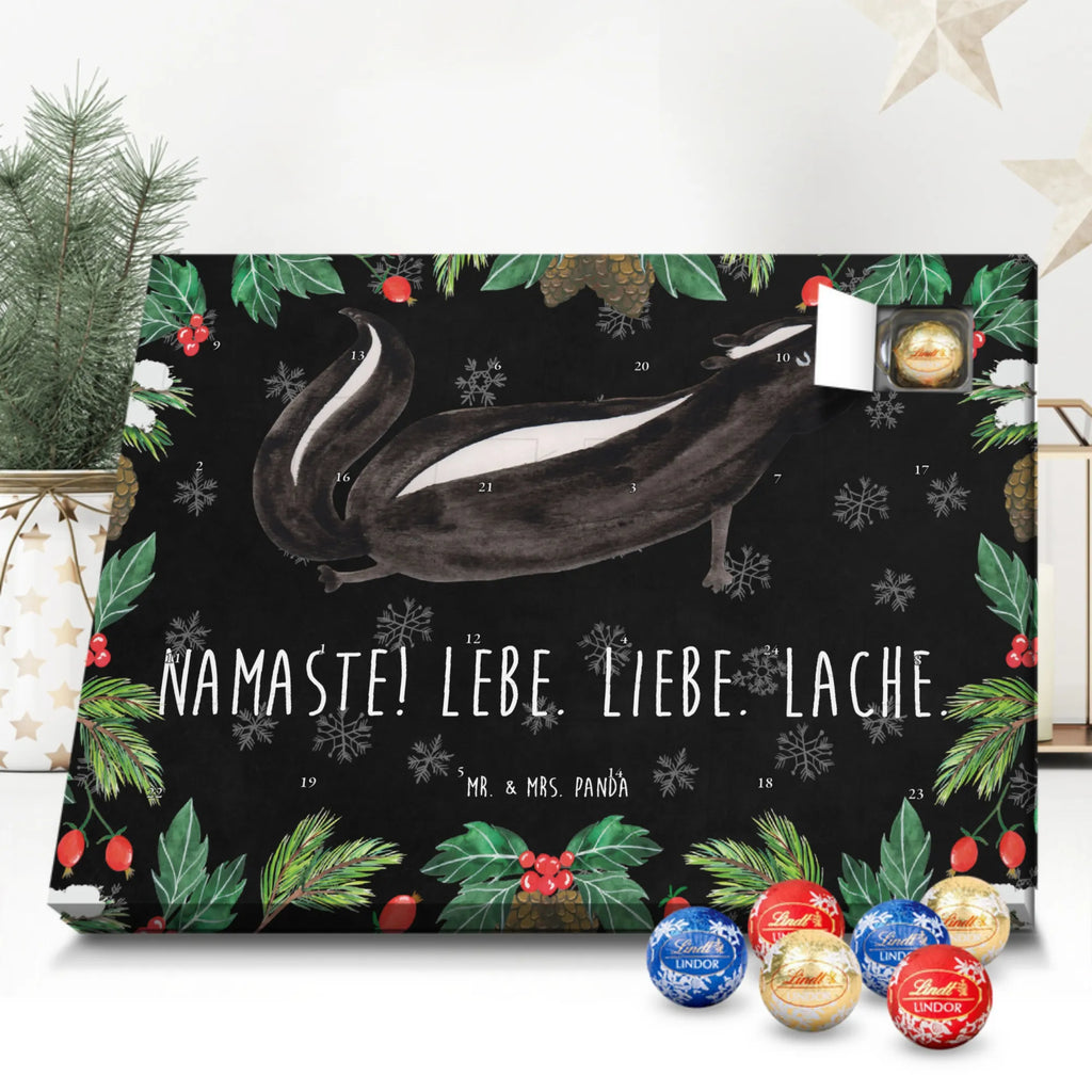 Chocolate advent calendar skunk yoga Stinky, Predator, Live, Wild animal, Laugh