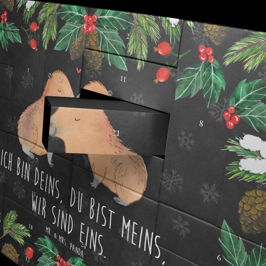 Weihnachtskalender Capybara Liebe Kalender Zum Befüllen, Adventskalender Boxen, Geschenkekalender, Erwachsenen Adventskalender, Schachtel Adventskalender, Adventskalender Schachtel, Adventskalender Karton, Weihnachtskalender Selbst Befüllen, Adventskalender Zum Aufstellen, Karton Adventskalender, Leerer Adventskalender, Weihnachtskalender Boxen, Adventskalender Deko, Adventskalender Zum Befüllen, Befüllbarer Adventskalender, Adventskalender, Weihnachtskalender Schachteln, Geschenke Adventskalender, Weihnachtskalender Zum Befüllen, Adventskalender für Erwachsene, Adventskalender 24 Boxen, Diy Adventskalender, Adventskalender Selbst Befüllen, Adventskalender leer, Adventskalender Zum Füllen, Bastel Adventskalender, Adventskalender Box, Adventskalender Zum Selbst Befüllen, Adventskalender Schachteln, Adventskalender ohne Inhalt, Adventskalender mit 24 Schachteln, Tisch Adventskalender, Weihnachtskalender, Tiermotive, Tiere, Gute Laune, Lustige Sprüche, Ehejubiläum, Capybara, Handgezeichnet, Ich Bin Deins, Jahrestag, Herzlich, Beziehung, Liebesbeweis, Tierliebe, Valentinstag, Romantisches Geschenk, Kuschel Capybaras, Partnertiere, Liebe, Du Bist Meins, Liebesspruch, Geschenkidee, Verschmolzen, Paar, Verliebt