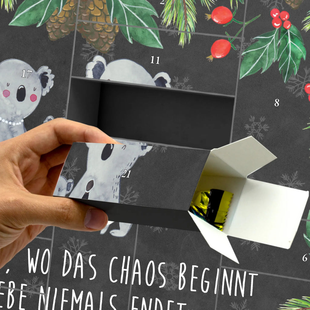 Adventskalender Selbst Befüllen Koala Familie Adventskalender ohne Inhalt, Weihnachtskalender Zum Befüllen, Geschenke Adventskalender, Adventskalender Box, Leerer Adventskalender, Geschenkekalender, Diy Adventskalender, Tisch Adventskalender, Weihnachtskalender, Adventskalender Boxen, Erwachsenen Adventskalender, Weihnachtskalender Schachteln, Adventskalender Zum Aufstellen, Bastel Adventskalender, Weihnachtskalender Boxen, Adventskalender leer, Adventskalender 24 Boxen, Adventskalender Zum Befüllen, Adventskalender Schachtel, Schachtel Adventskalender, Weihnachtskalender Selbst Befüllen, Adventskalender mit 24 Schachteln, Befüllbarer Adventskalender, Adventskalender Schachteln, Adventskalender Selbst Befüllen, Adventskalender, Karton Adventskalender, Kalender Zum Befüllen, Adventskalender Deko, Adventskalender Zum Füllen, Adventskalender Karton, Adventskalender für Erwachsene, Adventskalender Zum Selbst Befüllen, Vatertag, Familie, Mama, Opa, Oma, Bruder, Schwester, Papa, Muttertag, Geschwister, Family, Familienleben, Koalas, Kinder, Koala