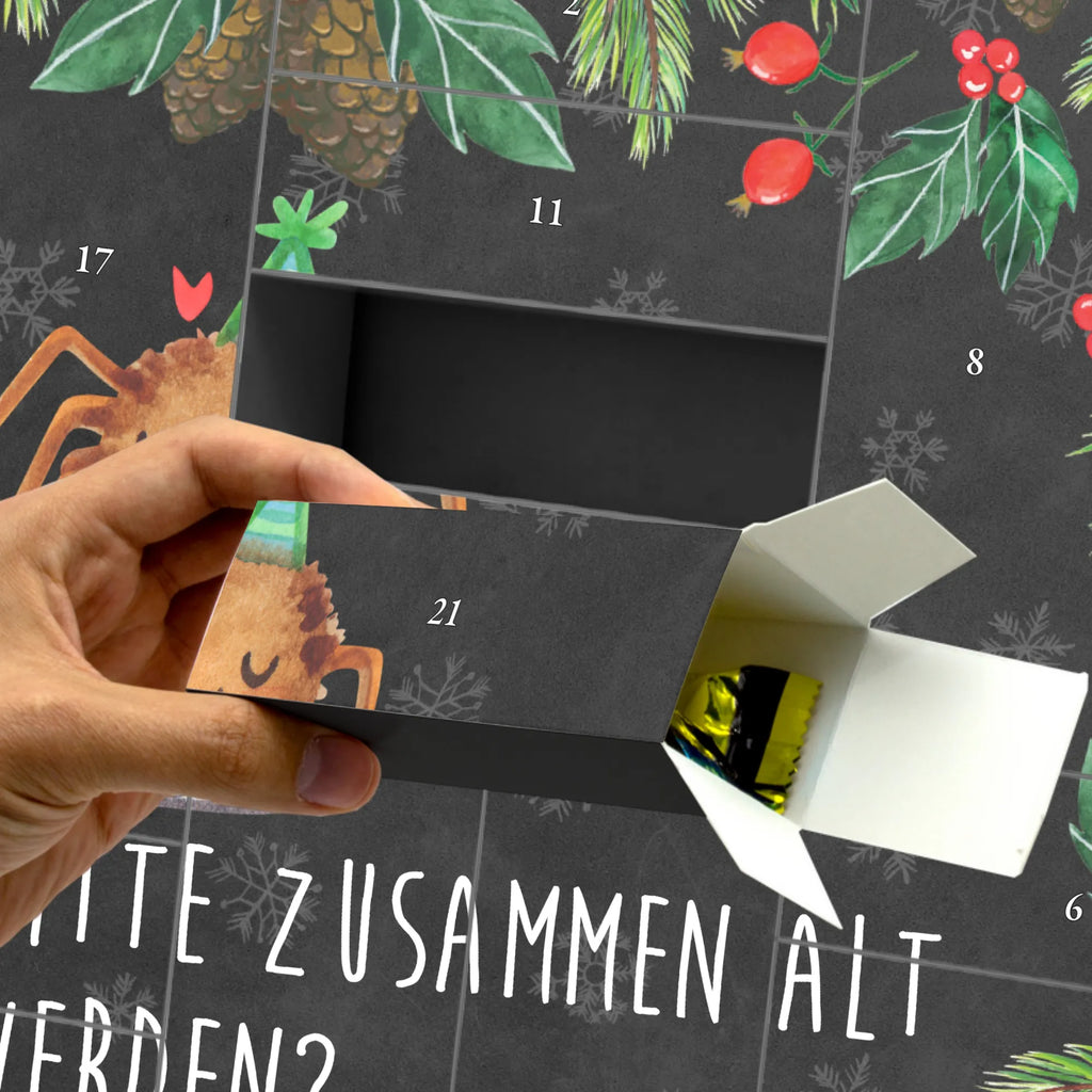 Weihnachtskalender Spinne Agathe Brief Adventskalender Deko, Weihnachtskalender Zum Befüllen, Schachtel Adventskalender, Adventskalender Zum Aufstellen, Bastel Adventskalender, Geschenke Adventskalender, Adventskalender ohne Inhalt, Adventskalender 24 Boxen, Kalender Zum Befüllen, Karton Adventskalender, Diy Adventskalender, Weihnachtskalender Boxen, Adventskalender Boxen, Erwachsenen Adventskalender, Tisch Adventskalender, Adventskalender Zum Befüllen, Weihnachtskalender Selbst Befüllen, Adventskalender mit 24 Schachteln, Adventskalender Schachtel, Adventskalender, Geschenkekalender, Befüllbarer Adventskalender, Adventskalender Karton, Adventskalender Schachteln, Weihnachtskalender Schachteln, Adventskalender Zum Füllen, Adventskalender leer, Weihnachtskalender, Leerer Adventskalender, Adventskalender Zum Selbst Befüllen, Adventskalender für Erwachsene, Adventskalender Box, Adventskalender Selbst Befüllen, Spinne Agathe, Spinne, Merchandise, Agathe, Videos, Treuetest, Heiratsantrag, Ich Liebe Dich, Verliebt, Liebespaar, Treuebeweis, Liebesgeschenk, Liebesbeweis