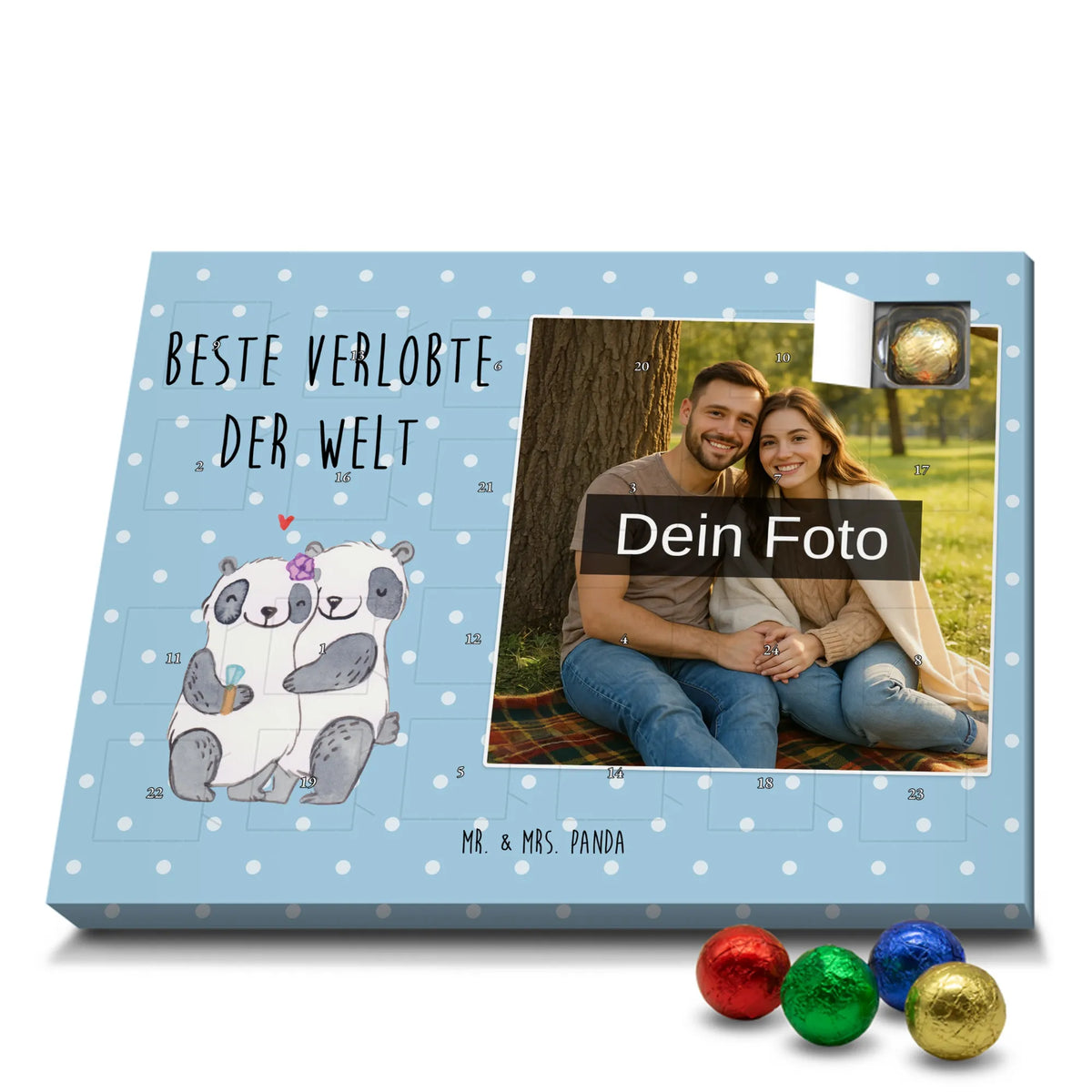 Personalisierter Schoko Foto Adventskalender Panda Beste Verlobte der Welt Foto Adventskalender, Fotokalender Advent, Foto Schokoladen Adventskalender, Personalisierter Schoko Foto Adventskalender, Schoko Foto Adventskalender, Geschenkidee, für, Schenken, Geschenktipp, Bedanken, Freude machen, Geschenk, Geburtstag, Mitbringsel, Danke, Geburtstagsgeschenk, Dankeschön, Verlobung, Verlobte, Ehefrau, Zukünftige, Hochzeit, Verloben, Frau, Traumfrau, Ehe, Freundin