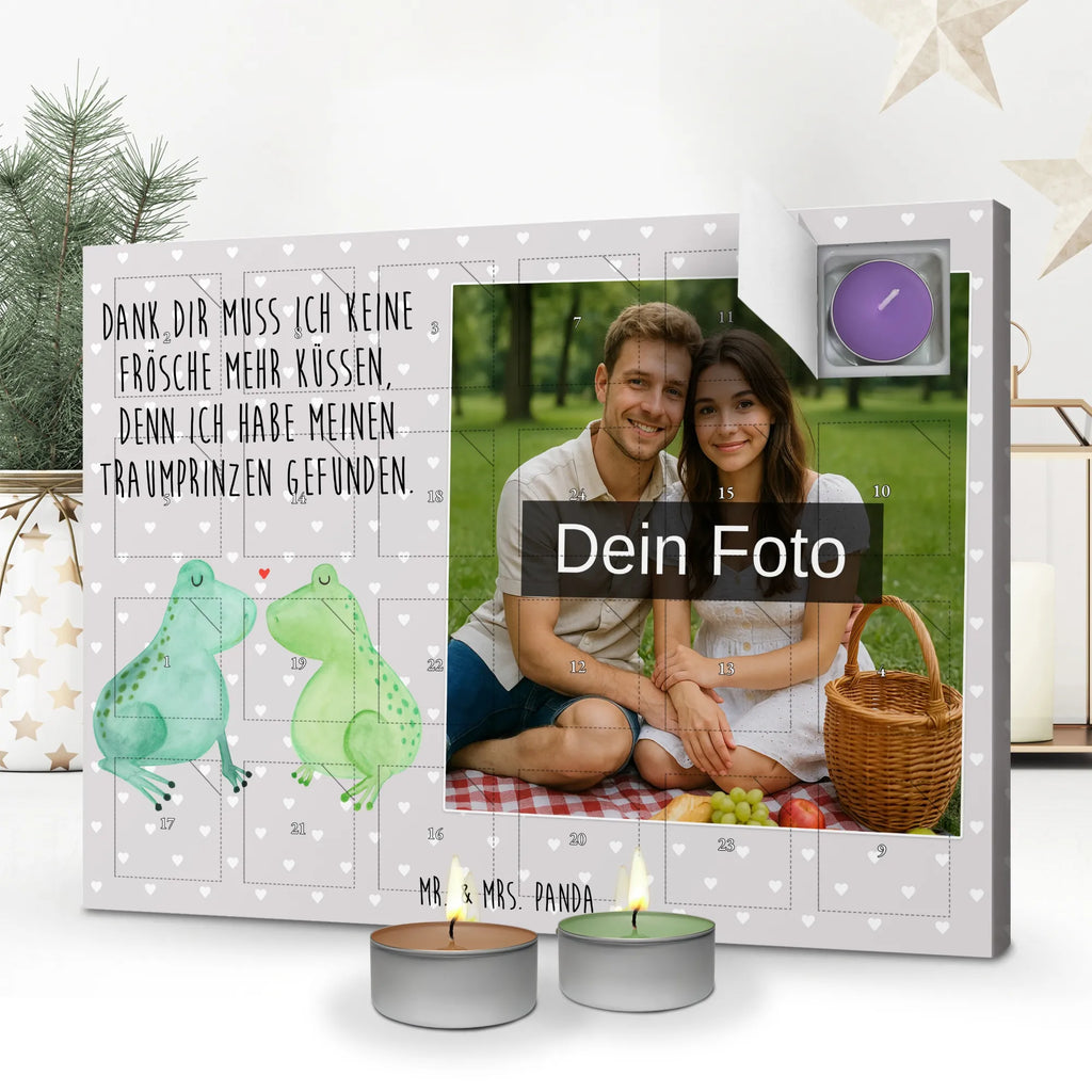 Personalisierter Duftkerzen Foto Adventskalender Frosch Liebe Personalisierter Duftkerzen Foto Adventskalender, Liebe, Partner, Freund, Freundin, Ehemann, Ehefrau, Heiraten, Verlobung, Heiratsantrag, Liebesgeschenk, Jahrestag, Hocheitstag, Fröschchen, Verlobt, Froschkönig, Geschenk Freundin, Geschenk Freund, Verheiratet, Frosch, Verliebt, Hochzeitstag, Frösche, Geschenk Hochzeit, Liebesbeweis
