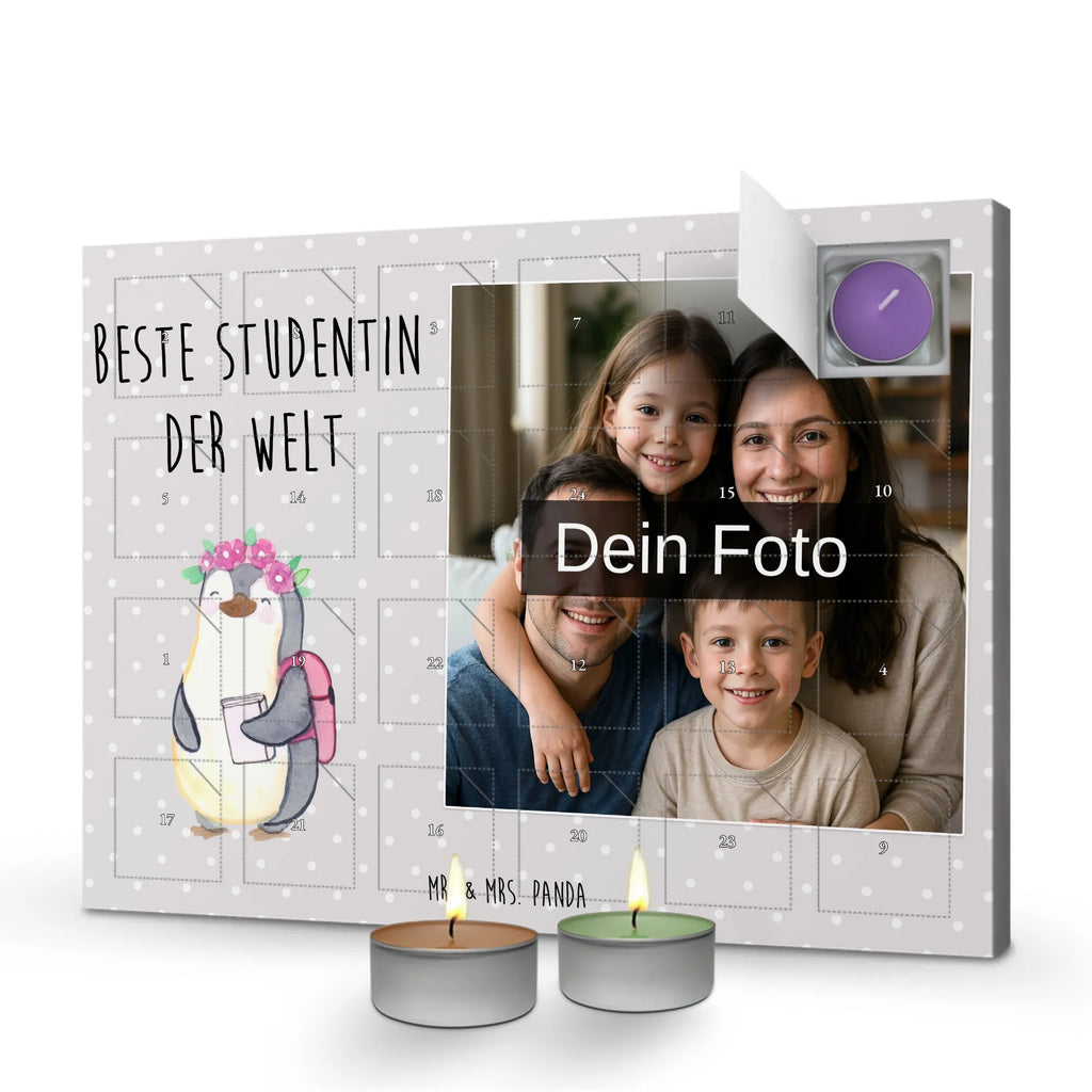 Personalisierter Duftkerzen Foto Adventskalender Pinguin Beste Studentin der Welt Personalisierter Duftkerzen Foto Adventskalender, Geschenkidee, Geschenk, Schenken, Mitbringsel, Geburtstag, Geburtstagsgeschenk, für, Danke, Dankeschön, Bedanken, Freude machen, Geschenktipp, Hochschule, Tochter, Alumni, Universität, Abschluss, Studenten, Studienabschluss, Spaß, Studium, Lustig, Uni, Witzig, Studentin, Musterschülerin