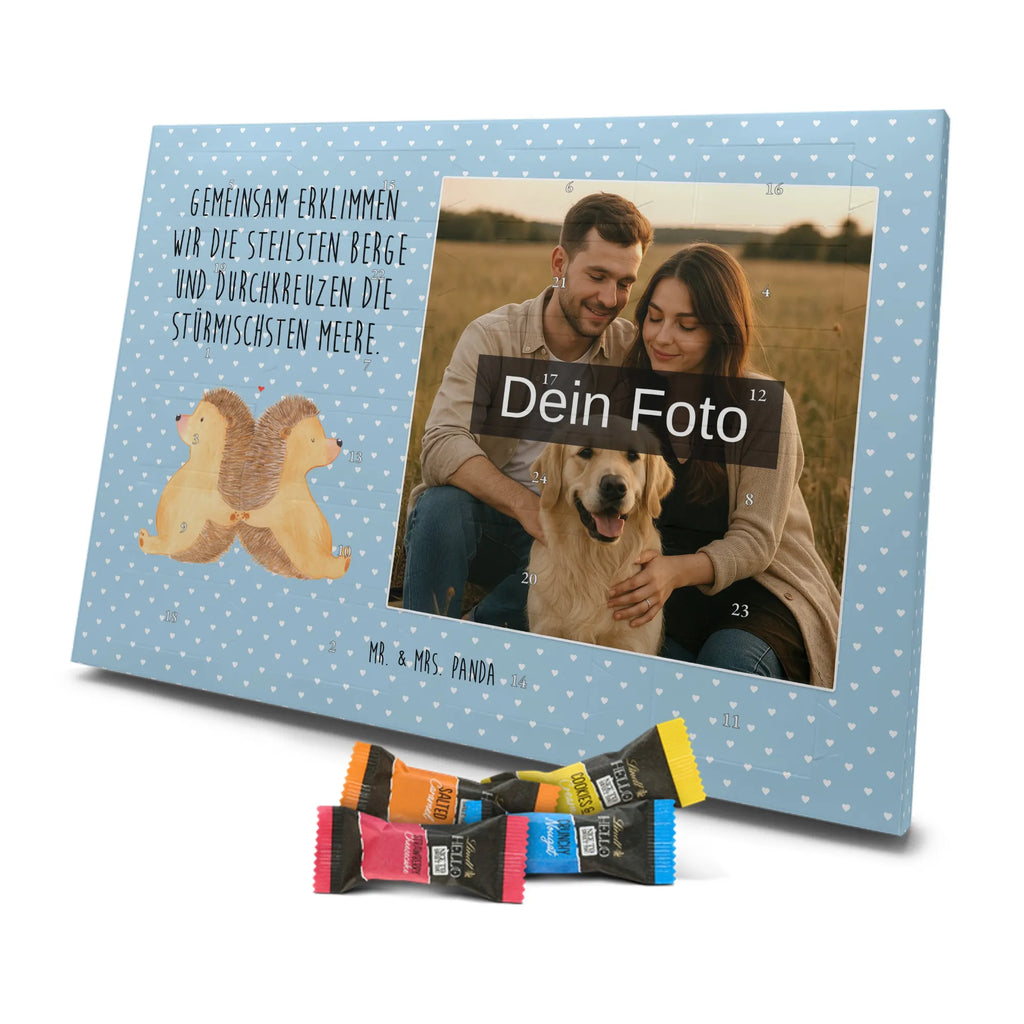 Personalisierter Schoko Foto Adventskalender Igel händchenhaltend Personalisierter Schoko Foto Adventskalender, Partner, Ehemann, Freundin, Ehefrau, Liebesgeschenk, Freund, Hocheitstag, Jahrestag, Heiratsantrag, Verlobung, Liebe, Heiraten, Hochzeit, Igel, Love, Gemeinsamkeit, Hand in Hand, Liebesbotschaft, Igelliebe, Große Liebe, Lieblingsmensch, Liebesbeweis, Geschenk für Zwei