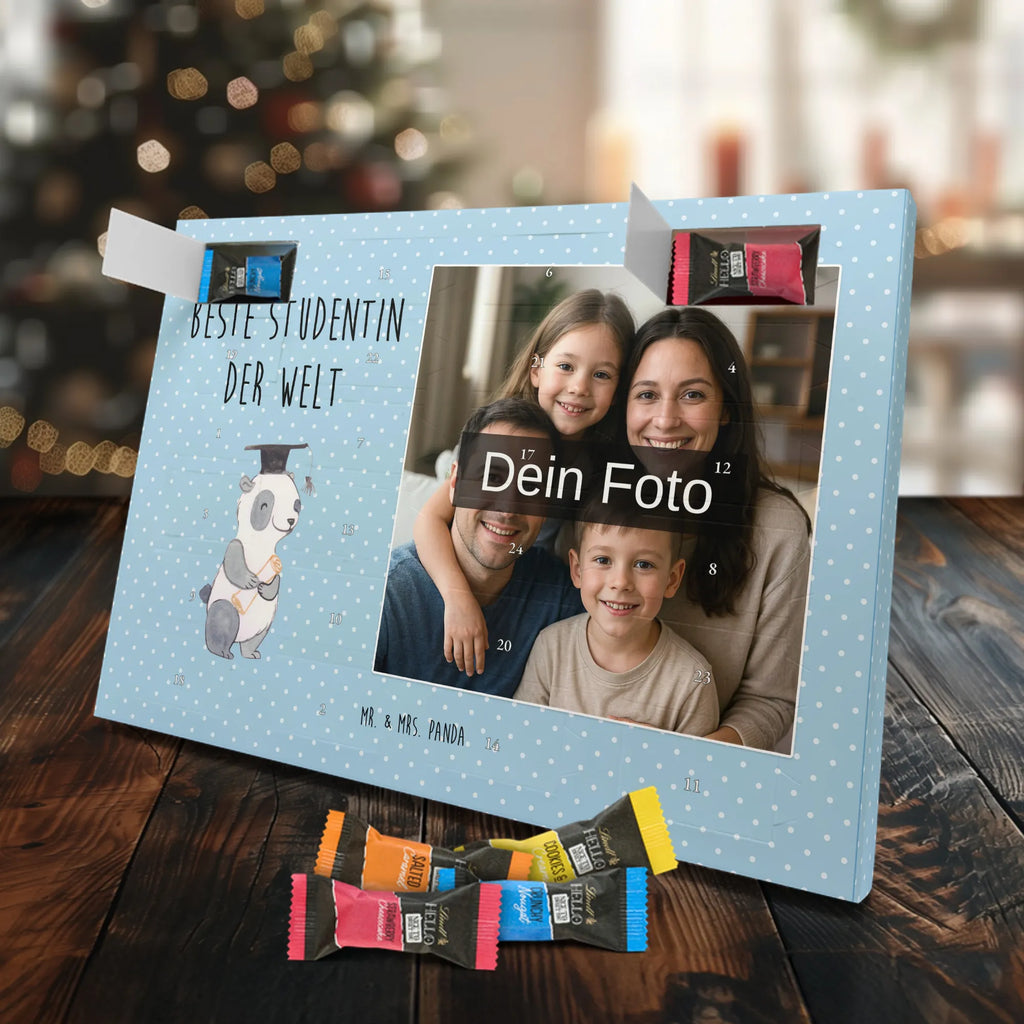 Personalisierter Schoko Foto Adventskalender Pinguin Beste Studentin der Welt Personalisierter Schoko Foto Adventskalender, Geschenkidee, Geschenk, Schenken, Mitbringsel, Geburtstag, Geburtstagsgeschenk, für, Danke, Dankeschön, Bedanken, Freude machen, Geschenktipp, Studienabschluss, Abschluss, Uni, Musterschülerin, Studium, Alumni, Hochschule, Lustig, Spaß, Studentin, Studenten, Tochter, Universität, Witzig
