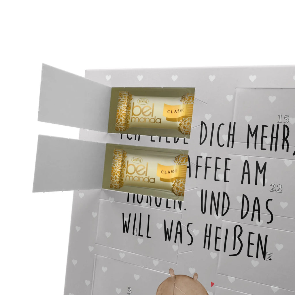 Personalisierter Marzipan Foto Adventskalender Bär Morgenkaffee Personalisierter Marzipan Foto Adventskalender, Liebe, Partner, Freund, Freundin, Ehemann, Ehefrau, Heiraten, Verlobung, Heiratsantrag, Liebesgeschenk, Jahrestag, Hocheitstag, für Ehemann, Hochzeitstag, Geschenk für Partner, Geschenk für Freundin, Valentinstag, für Männer, Geschenk für Frauen, Liebesbeweis, Mitbringsel