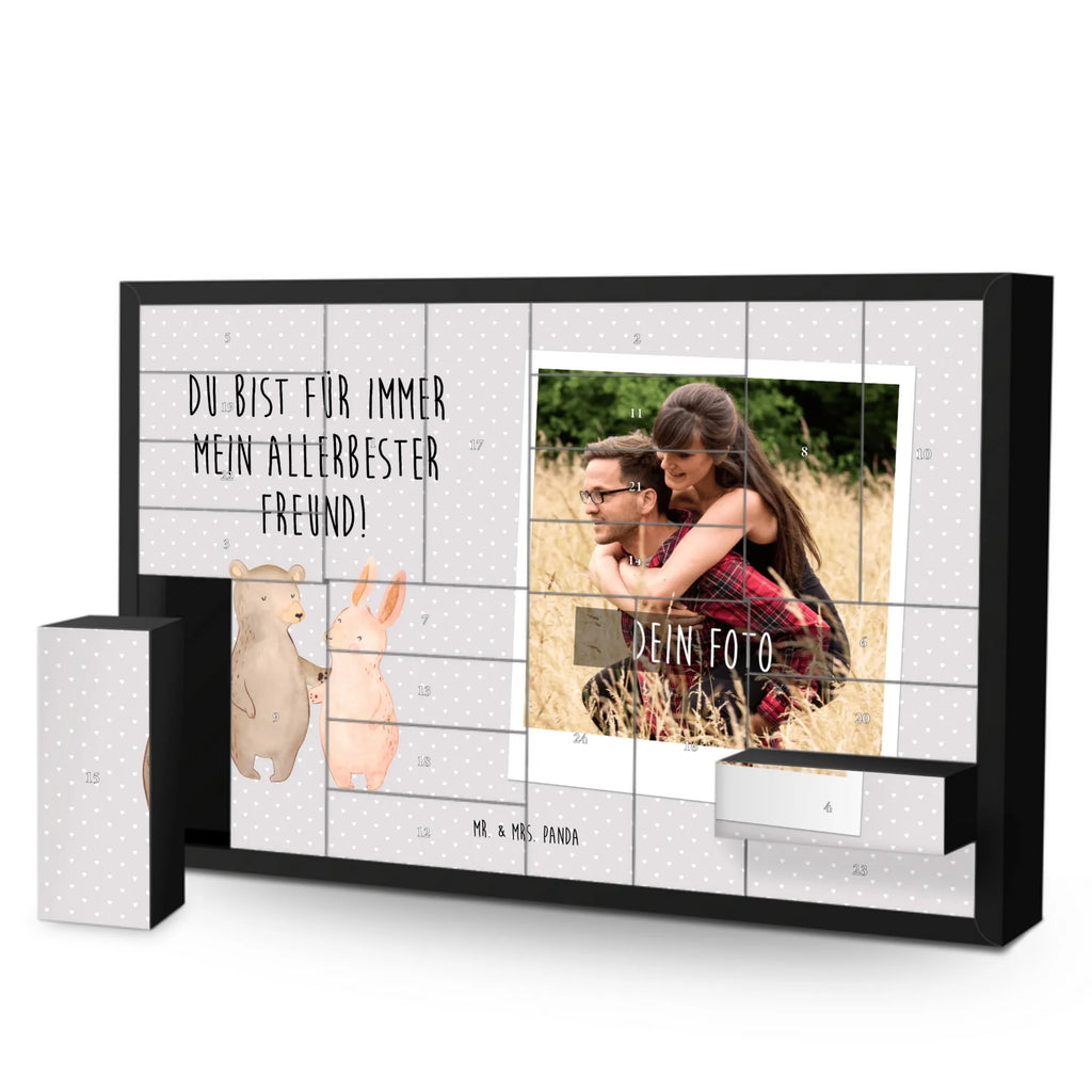 Personalisierter Befüllbarer Foto Adventskalender Bär und Hase Umarmen Adventskalender mit Eigenem Bild, Weihnachtskalender mit Foto, Personalisierter Befüllbarer Foto Adventskalender, Foto Adventskalender, Adventskalender Eigenes Foto, Personalisierter Adventskalender, Adventskalender mit Foto, Freundin, Freund, Liebe, Liebesgeschenk, Jahrestag, Verlobung, Partner, Ehemann, Ehefrau, Heiraten, Heiratsantrag, Hocheitstag, Bester Freund, Bärchen, Hase, Freunde, Bär, Best Friends