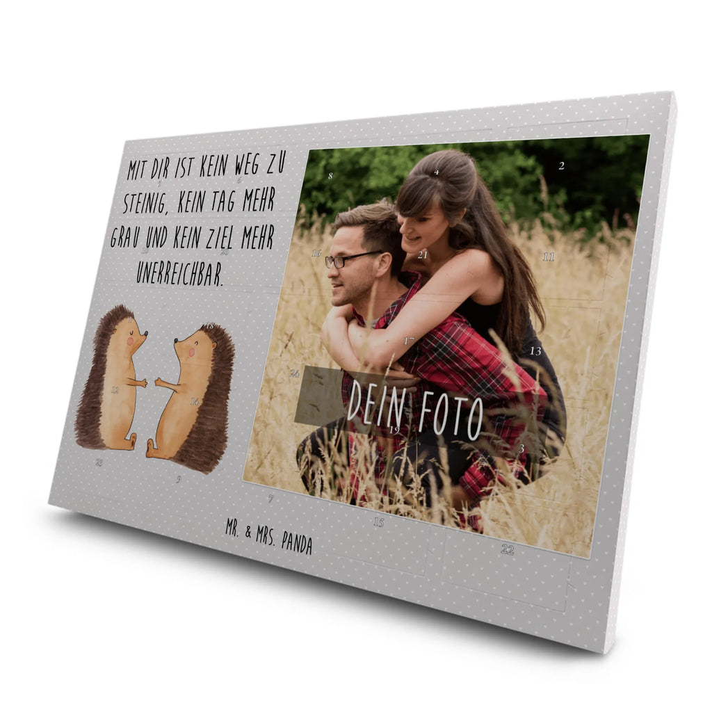 Personalisierter Tee Foto Adventskalender Igel Liebe Personalisierter Tee Foto Adventskalender, Freundin, Freund, Liebe, Liebesgeschenk, Jahrestag, Verlobung, Partner, Ehemann, Ehefrau, Heiraten, Heiratsantrag, Hocheitstag, Liebesbeweis, Verliebt, Igel, Geschenk, Hochzeitstag, Verlobt, Verheiratet, Hochzeit