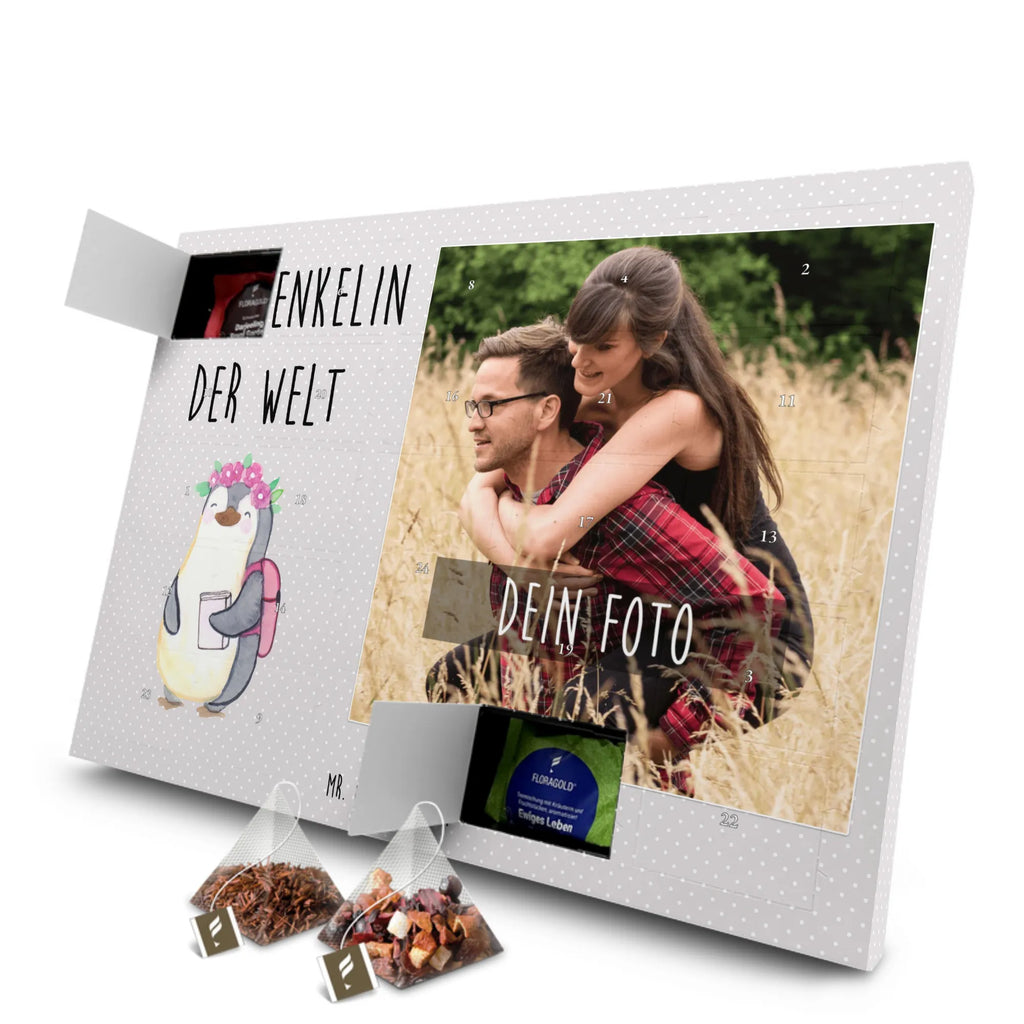 Personalisierter Tee Foto Adventskalender Pinguin Beste Enkelin der Welt Personalisierter Tee Foto Adventskalender, Geschenkidee, Geschenk, Schenken, Mitbringsel, Geburtstag, Geburtstagsgeschenk, für, Danke, Dankeschön, Bedanken, Freude machen, Geschenktipp, Taufe, Enkeltochter, Enkelkind, Großtochter, Opa, Oma, Kind von Sohn, Kind von Tochter, Enkelin
