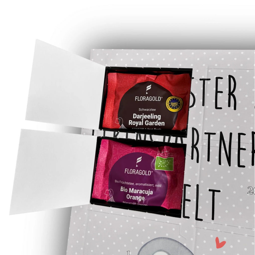 Personalisierter Tee Foto Adventskalender Pinguin Bester Lebenspartner der Welt Personalisierter Tee Foto Adventskalender, Geschenkidee, Geschenk, Schenken, Mitbringsel, Geburtstag, Geburtstagsgeschenk, für, Danke, Dankeschön, Bedanken, Freude machen, Geschenktipp, Lebenspartner, Freundin, Ehemann, Verliebt, Ehepartner, Hochzeitstag, Ehefrau, Liebe, Freund, Partner