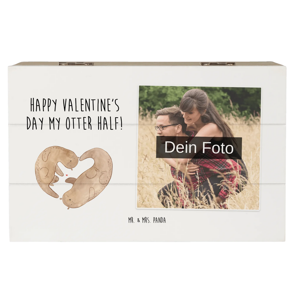 Personalisierte Foto Holzkiste Otter Valentine Personalisierte Foto Holzkiste, Liebe, Partner, Freund, Freundin, Ehemann, Ehefrau, Heiraten, Verlobung, Heiratsantrag, Liebesgeschenk, Jahrestag, Hocheitstag, Mitbringsel, Valentinstag, für Ehemann, Hochzeitstag, Geschenk für Partner, Geschenk für Frauen, für Männer, Geschenk für Freundin, Liebesbeweis