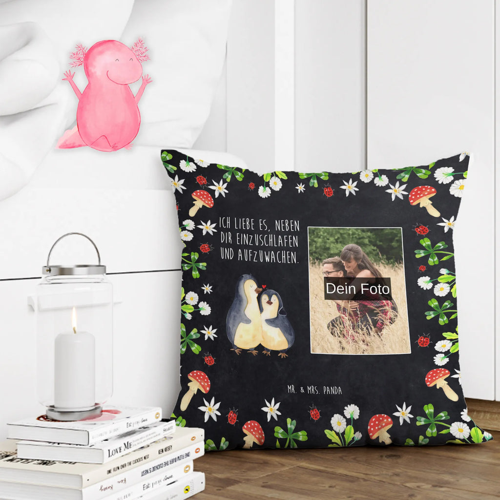 Personalisiertes Foto Kissen Pinguine Einschlafen Personalisiertes Foto Kissen, Liebe, Partner, Freund, Freundin, Ehemann, Ehefrau, Heiraten, Verlobung, Heiratsantrag, Liebesgeschenk, Jahrestag, Hocheitstag, Valentinstag, Geschenk für Frauen, Hochzeitstag, Mitbringsel, Geschenk für Freundin, Geschenk für Partner, Liebesbeweis, für Männer, für Ehemann