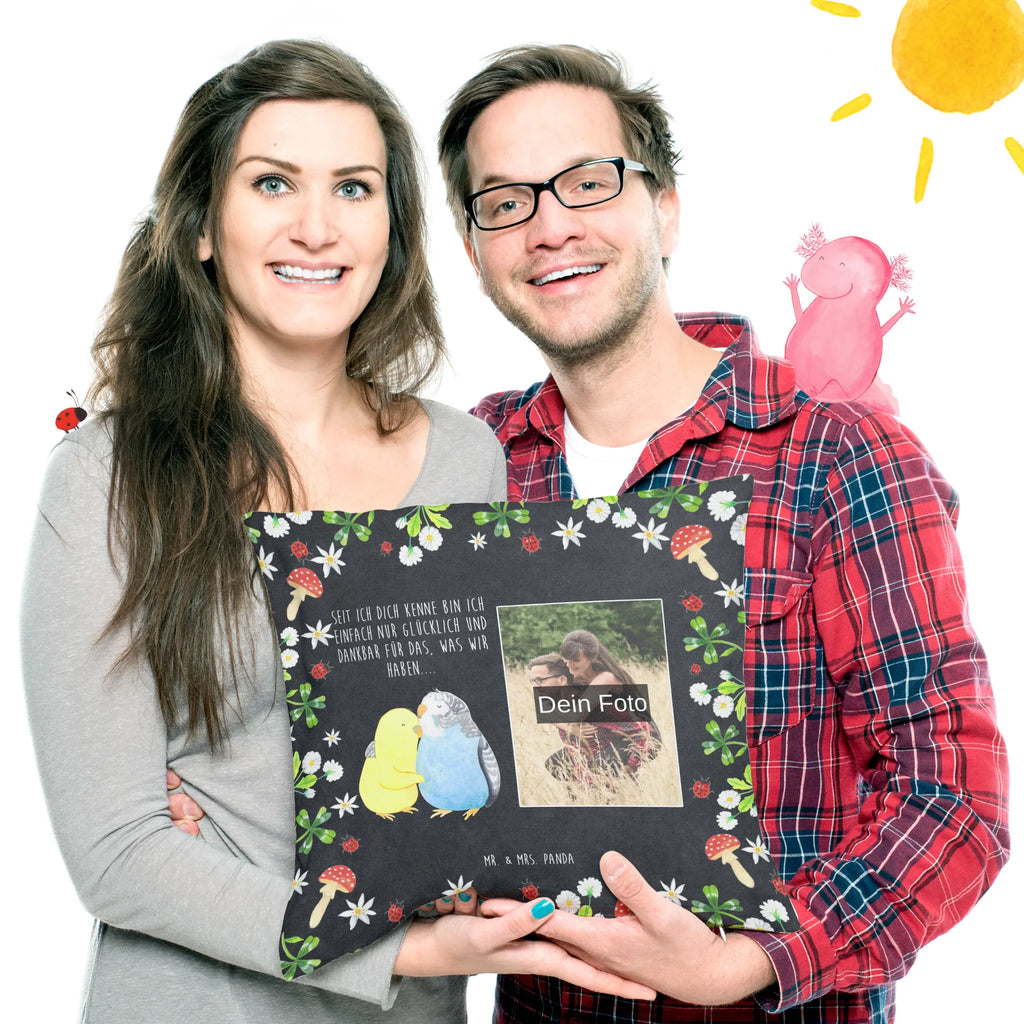 Personalized Photo Pillow Parakeets in love Personalisiertes Foto Kissen, Liebe, Partner, Freund, Freundin, Ehemann, Ehefrau, Heiraten, Verlobung, Heiratsantrag, Liebesgeschenk, Jahrestag, Hocheitstag, Vertrauen, Nähe, Wellensittich, Vögel, Kuscheln