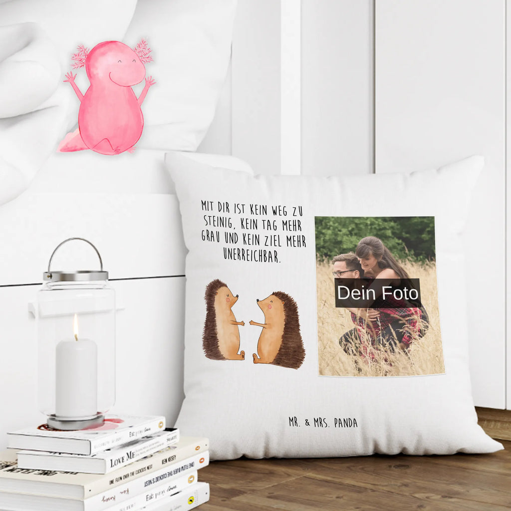 Personalized Photo Pillow Hedgehogs in love Personalisiertes Foto Kissen, Liebe, Partner, Freund, Freundin, Ehemann, Ehefrau, Heiraten, Verlobung, Heiratsantrag, Liebesgeschenk, Jahrestag, Hocheitstag, Verliebt, Verlobt, Verheiratet, Geschenk, Liebesbeweis, Hochzeitstag, Hochzeit, Igel