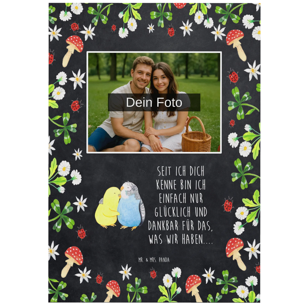 Personalisierte Foto Postkarte Wellensittich Liebe Personalisierte Foto Postkarte, Liebe, Partner, Freund, Freundin, Ehemann, Ehefrau, Heiraten, Verlobung, Heiratsantrag, Liebesgeschenk, Jahrestag, Hocheitstag, Vögel, Nähe, Kuscheln, Wellensittich, Vertrauen