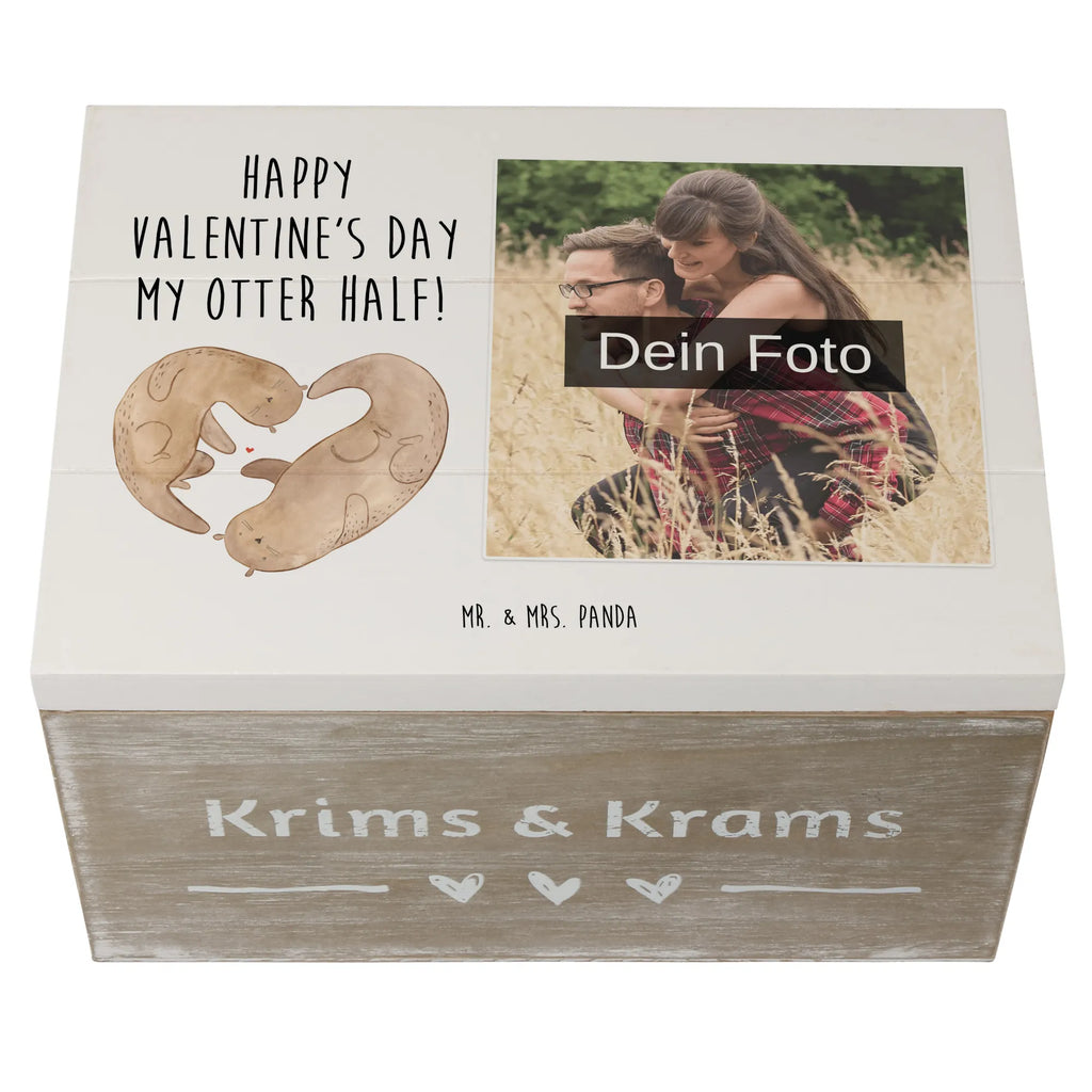 Personalisierte Foto Holzkiste Otter Valentine Personalisierte Foto Holzkiste, Liebe, Partner, Freund, Freundin, Ehemann, Ehefrau, Heiraten, Verlobung, Heiratsantrag, Liebesgeschenk, Jahrestag, Hocheitstag, Mitbringsel, Valentinstag, für Ehemann, Hochzeitstag, Geschenk für Partner, Geschenk für Frauen, für Männer, Geschenk für Freundin, Liebesbeweis