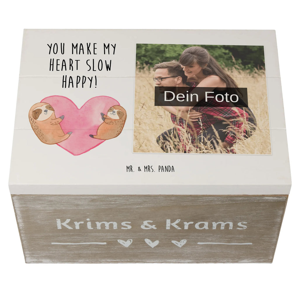 Personalized Photo Wooden Box sloths Heart Personalisierte Foto Holzkiste, Liebe, Partner, Freund, Freundin, Ehemann, Ehefrau, Heiraten, Verlobung, Heiratsantrag, Liebesgeschenk, Jahrestag, Hocheitstag, Geschenk für Freundin, Geschenk für Frauen, Valentinstag, für Ehemann, Mitbringsel, für Männer, Liebesbeweis, Geschenk für Partner, Hochzeitstag