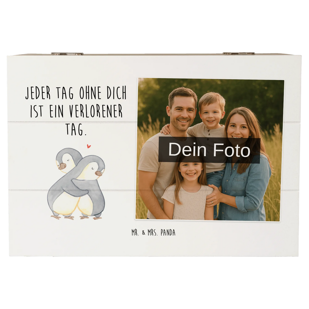 Personalisierte Foto Holzkiste Pinguine Kuscheln Personalisierte Foto Holzkiste, Liebe, Partner, Freund, Freundin, Ehemann, Ehefrau, Heiraten, Verlobung, Heiratsantrag, Liebesgeschenk, Jahrestag, Hocheitstag, Liebesbeweis, Hochzeitstag, Geschenk für Partner, Mitbringsel, Geschenk für Freundin, für Ehemann, Valentinstag, für Männer, Geschenk für Frauen