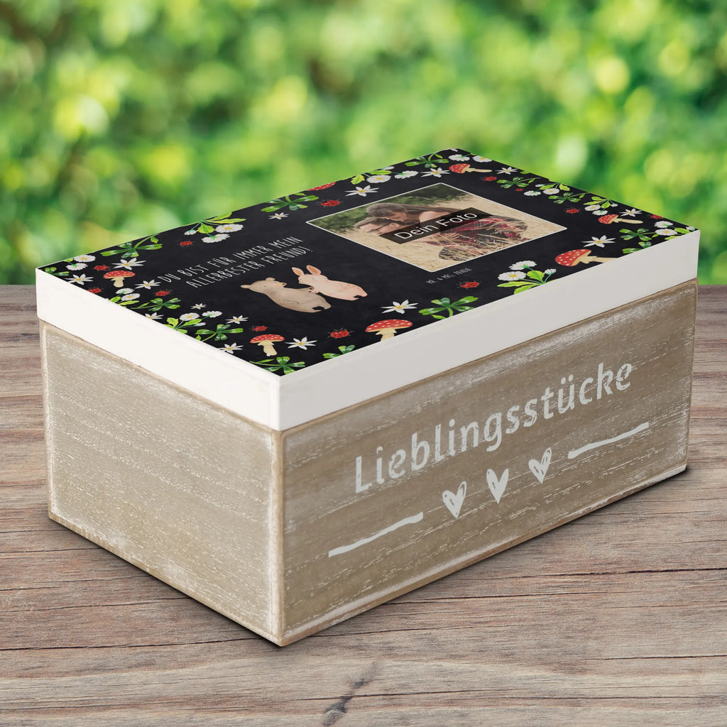 Personalisierte Foto Holzkiste Bär und Hase Umarmen Personalisierte Foto Holzkiste, Liebe, Partner, Freund, Freundin, Ehemann, Ehefrau, Heiraten, Verlobung, Heiratsantrag, Liebesgeschenk, Jahrestag, Hocheitstag, Freunde, Bärchen, bester Freund, Bär, Hase, best friends