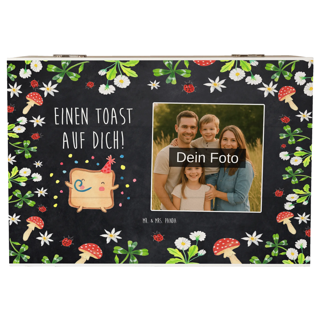 Personalisierte Foto Holzkiste Toast Party Personalisierte Foto Holzkiste, Liebe, Partner, Freund, Freundin, Ehemann, Ehefrau, Heiraten, Verlobung, Heiratsantrag, Liebesgeschenk, Jahrestag, Hocheitstag, Geschenk für Freundin, Mitbringsel, für Ehemann, Valentinstag, Geschenk für Frauen, Hochzeitstag, Geschenk für Partner, für Männer, Liebesbeweis