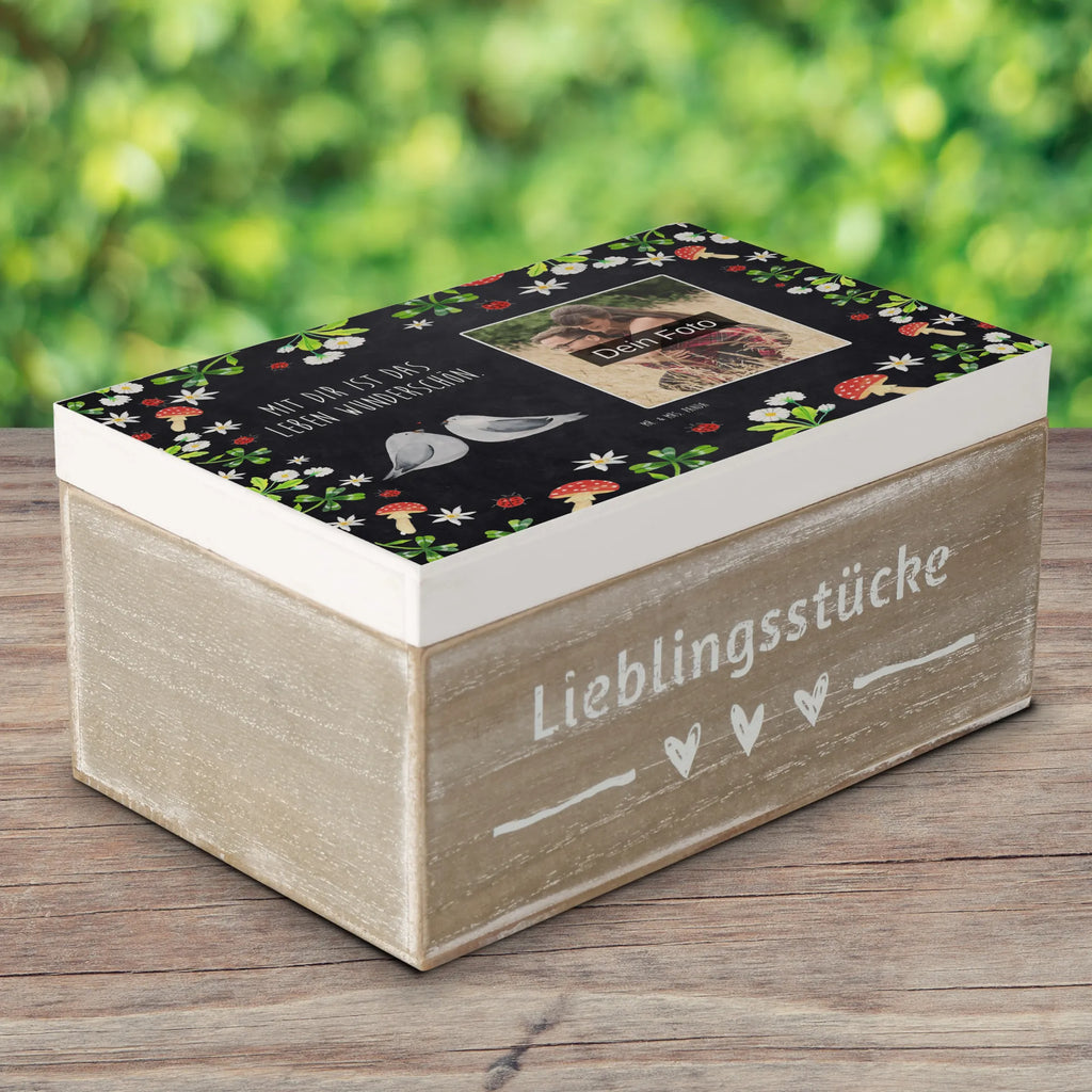 Personalized Photo Wooden Box Turtledoves in love Personalisierte Foto Holzkiste, Liebe, Partner, Freund, Freundin, Ehemann, Ehefrau, Heiraten, Verlobung, Heiratsantrag, Liebesgeschenk, Jahrestag, Hocheitstag, Geschenk Freund, Tauben, Verheiratet, Geschenk Freundin, Hochzeitstag, Geschenk Hochzeit, Turteltäubchen, Verlobt, Turteltauben, Verliebt, Liebesbeweis