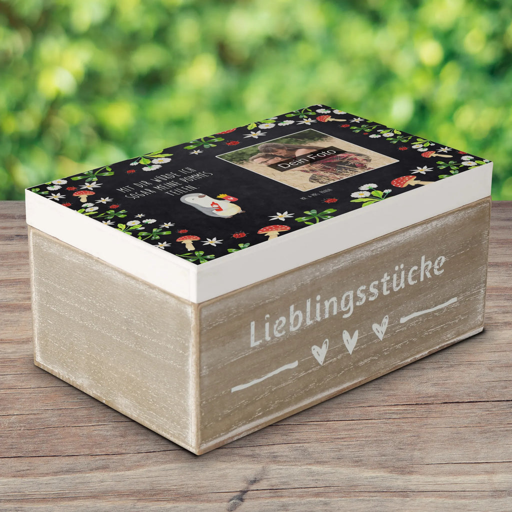 Personalisierte Foto Holzkiste Pinguin Pommes Personalisierte Foto Holzkiste, Liebe, Partner, Freund, Freundin, Ehemann, Ehefrau, Heiraten, Verlobung, Heiratsantrag, Liebesgeschenk, Jahrestag, Hocheitstag, Geschenk für Partner, Hochzeitstag, für Männer, Liebesbeweis, Valentinstag, für Ehemann, Geschenk für Freundin, Mitbringsel, Geschenk für Frauen
