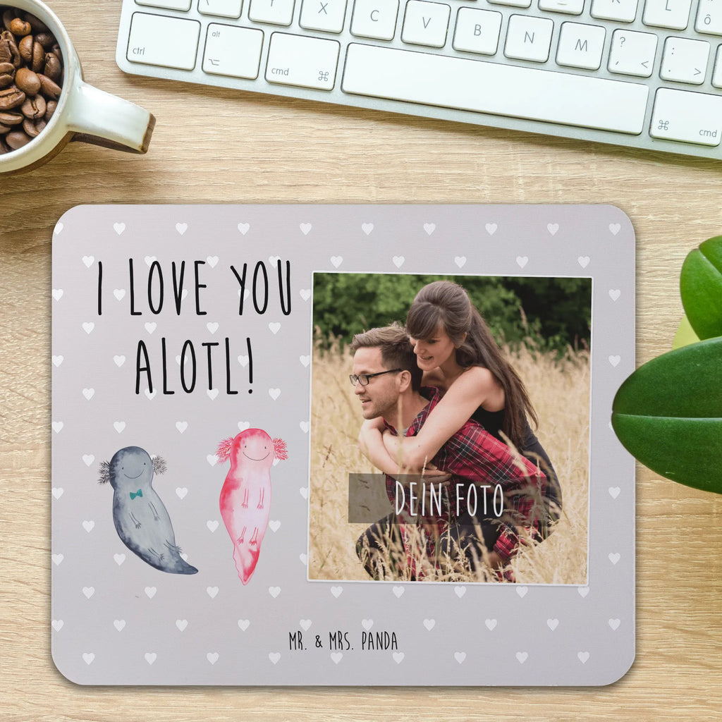 Personalisiertes Foto Mauspad Axolotl Liebe Personalisiertes Foto Mauspad, Liebe, Partner, Freund, Freundin, Ehemann, Ehefrau, Heiraten, Verlobung, Heiratsantrag, Liebesgeschenk, Jahrestag, Hocheitstag, Mitbringsel, für Ehemann, Geschenk für Partner, Geschenk für Frauen, Valentinstag, Hochzeitstag, für Männer, Liebesbeweis, Geschenk für Freundin