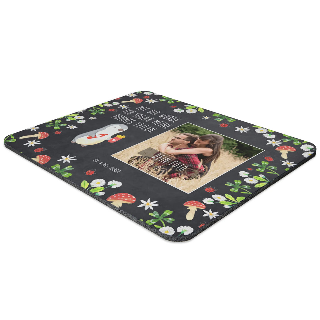Personalisiertes Foto Mauspad Pinguin Pommes Personalisiertes Foto Mauspad, Liebe, Partner, Freund, Freundin, Ehemann, Ehefrau, Heiraten, Verlobung, Heiratsantrag, Liebesgeschenk, Jahrestag, Hocheitstag, Valentinstag, Hochzeitstag, Geschenk für Partner, Geschenk für Freundin, Liebesbeweis, für Männer, für Ehemann, Mitbringsel, Geschenk für Frauen