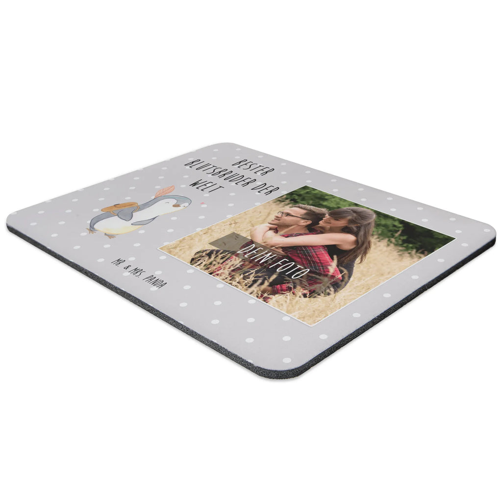 Personalisiertes Foto Mauspad Pinguin Bester Blutsbruder der Welt Personalisiertes Foto Mauspad, für, Dankeschön, Geschenk, Schenken, Geburtstag, Geburtstagsgeschenk, Geschenkidee, Danke, Bedanken, Mitbringsel, Freude machen, Geschenktipp, Bester, Brother, Bruderherz, Blutsgeschwister, Familie, Sido, Blutsbruder, Geschwister, Freund, Brüder, Kleinigkeit