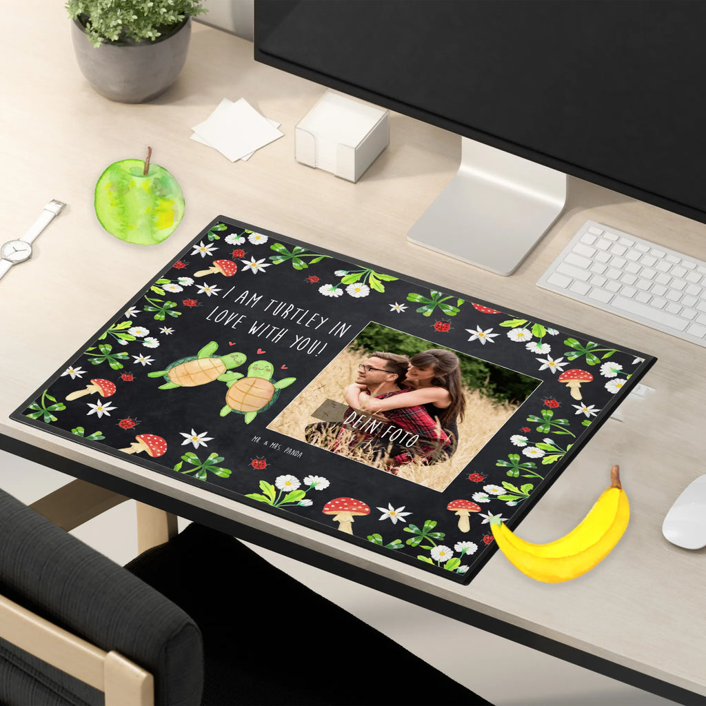 Personalized Photo Desk Mat turtles Pair Personalisierte Foto Schreibtischunterlage, Liebe, Partner, Freund, Freundin, Ehemann, Ehefrau, Heiraten, Verlobung, Heiratsantrag, Liebesgeschenk, Jahrestag, Hocheitstag, Mitbringsel, Valentinstag, Geschenk für Frauen, Geschenk für Freundin, Liebesbeweis, Hochzeitstag, Geschenk für Partner, für Ehemann, für Männer