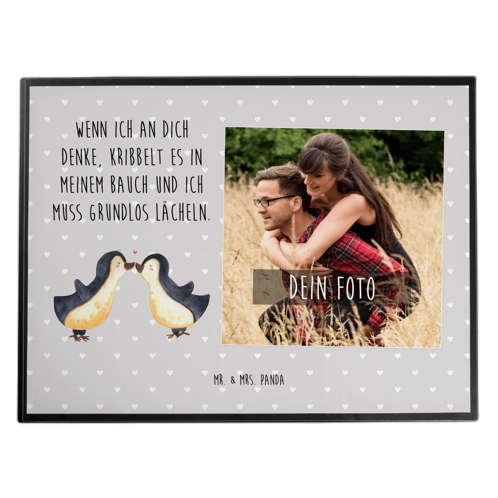 Personalized Photo Desk Mat penguins kiss Personalisierte Foto Schreibtischunterlage, Liebe, Partner, Freund, Freundin, Ehemann, Ehefrau, Heiraten, Verlobung, Heiratsantrag, Liebesgeschenk, Jahrestag, Hocheitstag, für Männer, Liebesbeweis, Hochzeitstag, für Ehemann, Geschenk für Partner, Geschenk für Frauen, Valentinstag, Geschenk für Freundin, Mitbringsel