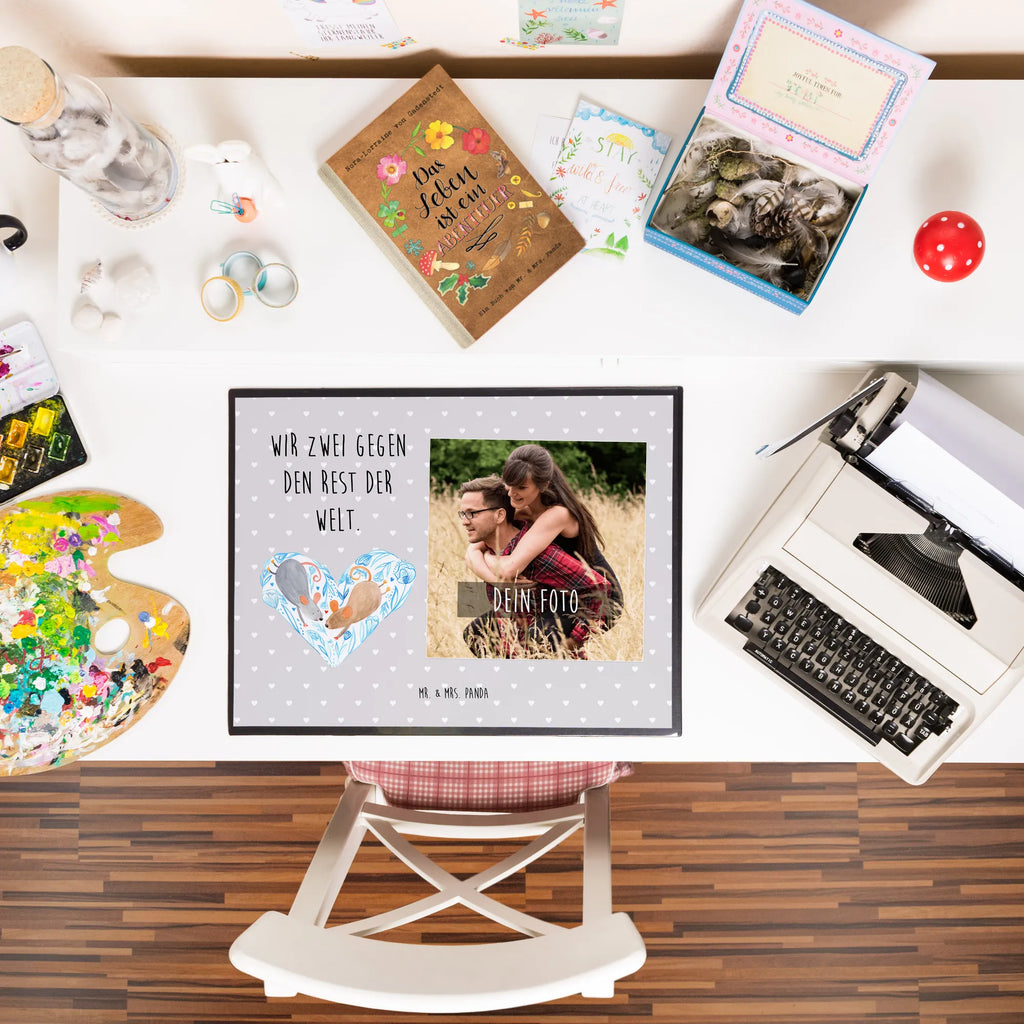 Personalized Photo Desk Mat Mice heart Personalisierte Foto Schreibtischunterlage, Liebe, Partner, Freund, Freundin, Ehemann, Ehefrau, Heiraten, Verlobung, Heiratsantrag, Liebesgeschenk, Jahrestag, Hocheitstag, Hochzeit, Lieblingsmensch, Mäuse, Maus, Gemeinsamkeit, Love, Liebesbeweis, Geschenk für zwei, Liebesbotschaft