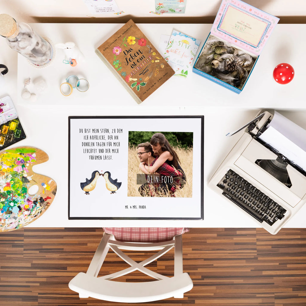 Personalized Photo Desk Mat Penguins in love Personalisierte Foto Schreibtischunterlage, Liebe, Partner, Freund, Freundin, Ehemann, Ehefrau, Heiraten, Verlobung, Heiratsantrag, Liebesgeschenk, Jahrestag, Hocheitstag, Liebesspruch, Pinguinpaar, Pärchen. Liebespaar, Pinguin, Gastgeschenk, Pinguine, Love, Geschenk Hochzeitstag, Hochzeit, Pinguin Liebe, Pinguin Paar, Geschenk Freundin, Verlobter, Verlobte, Paar, Geschenkidee, Liebesbeweis, Geschenk Freund, Hochzeitstag