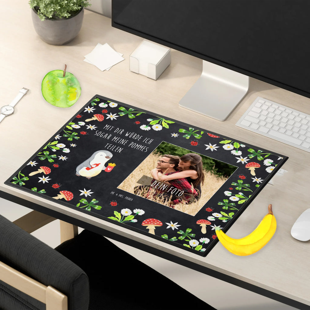 Personalized Photo Desk Mat penguin French fries Personalisierte Foto Schreibtischunterlage, Liebe, Partner, Freund, Freundin, Ehemann, Ehefrau, Heiraten, Verlobung, Heiratsantrag, Liebesgeschenk, Jahrestag, Hocheitstag, Valentinstag, Geschenk für Freundin, für Ehemann, Hochzeitstag, Geschenk für Partner, Geschenk für Frauen, Mitbringsel, für Männer, Liebesbeweis