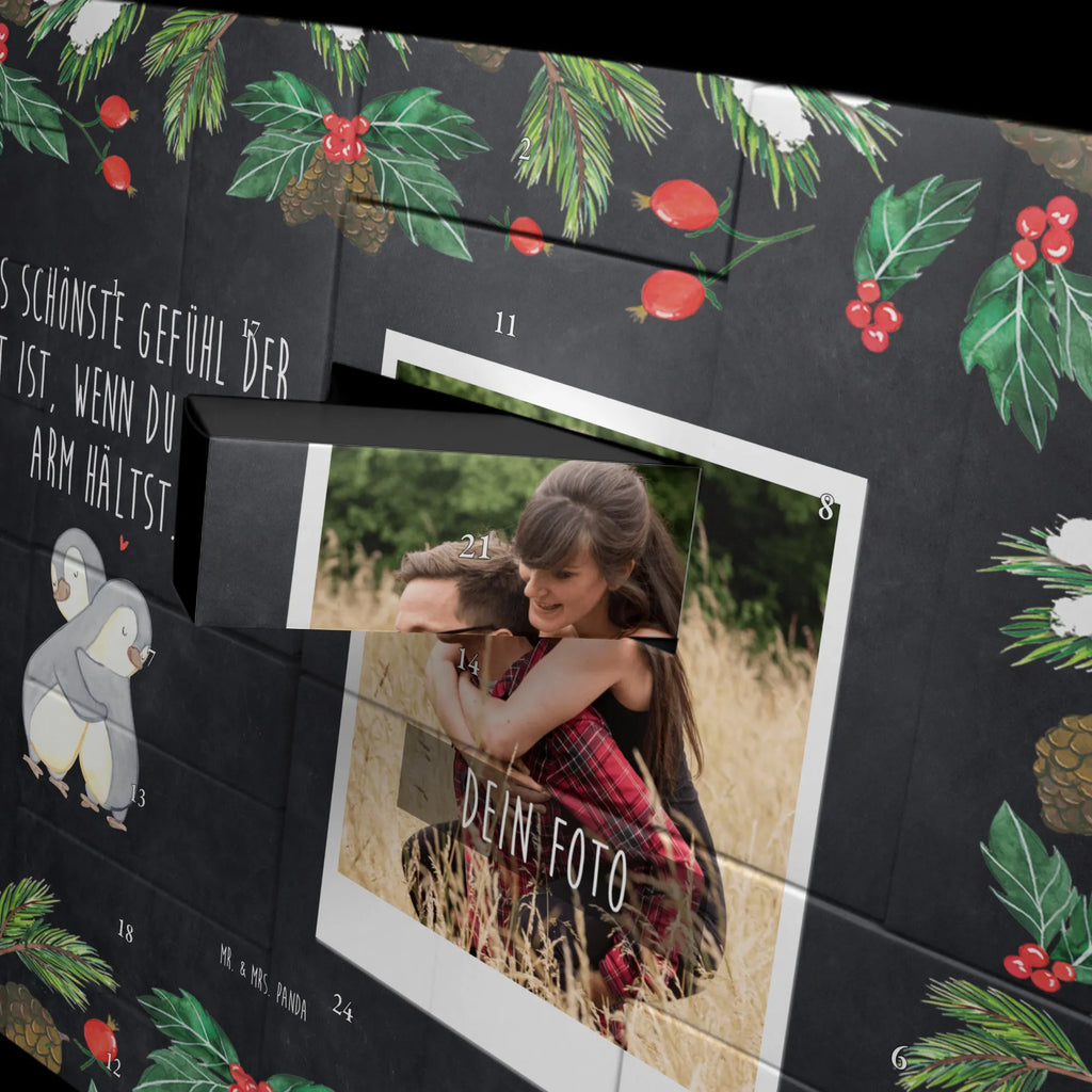 Personalisierter Befüllbarer Foto Adventskalender Pinguine Kuscheln Personalisierter Adventskalender, Adventskalender mit Eigenem Bild, Weihnachtskalender mit Foto, Personalisierter Befüllbarer Foto Adventskalender, Foto Adventskalender, Adventskalender mit Foto, Adventskalender Eigenes Foto, Freundin, Freund, Liebe, Liebesgeschenk, Jahrestag, Verlobung, Partner, Ehemann, Ehefrau, Heiraten, Heiratsantrag, Hocheitstag, Liebesbeweis, Valentinstag, Hochzeitstag, Geschenk für Freundin, für Ehemann, Mitbringsel, für Männer, Geschenk für Partner, Geschenk für Frauen