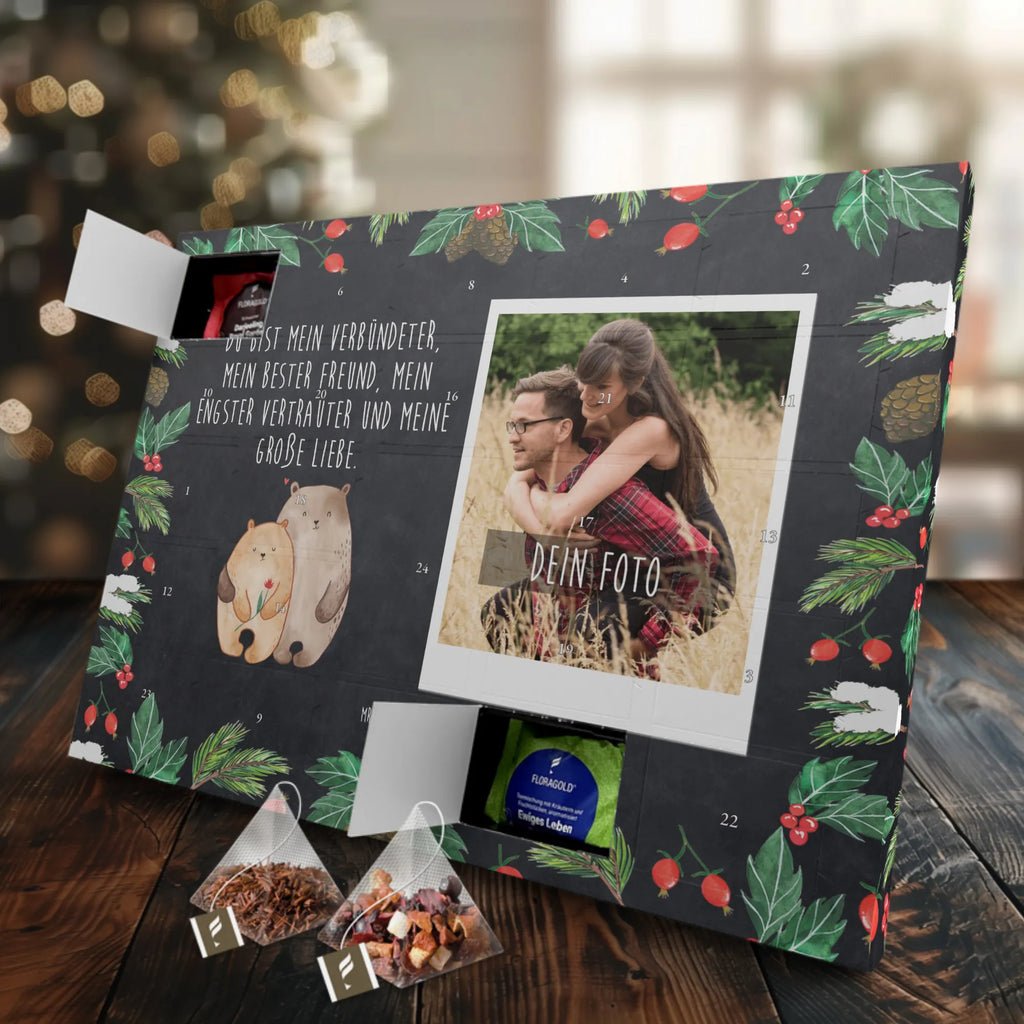 Personalisierter Tee Foto Adventskalender Bären Liebe Personalisierter Tee Foto Adventskalender, Freundin, Freund, Liebe, Liebesgeschenk, Jahrestag, Verlobung, Partner, Ehemann, Ehefrau, Heiraten, Heiratsantrag, Hocheitstag, Verheiratet, Geschenk Hochzeit, Verlobt, Bär, Geschenk Freundin, Hochzeitstag, Bären, Liebesbeweis, Bärchen, Verliebt, Geschenk Freund