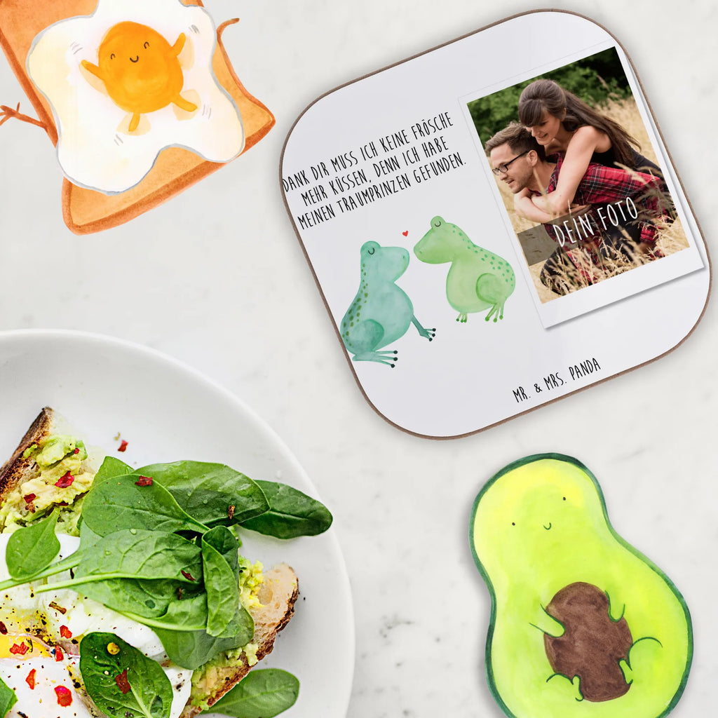 Personalized Photo Coaster Frogs in love Personalisierter Foto Untersetzer, Liebe, Partner, Freund, Freundin, Ehemann, Ehefrau, Heiraten, Verlobung, Heiratsantrag, Liebesgeschenk, Jahrestag, Hocheitstag, Geschenk Hochzeit, Verlobt, Hochzeitstag, Fröschchen, Liebesbeweis, Frösche, Geschenk Freundin, Froschkönig, Frosch, Verheiratet, Geschenk Freund, Verliebt