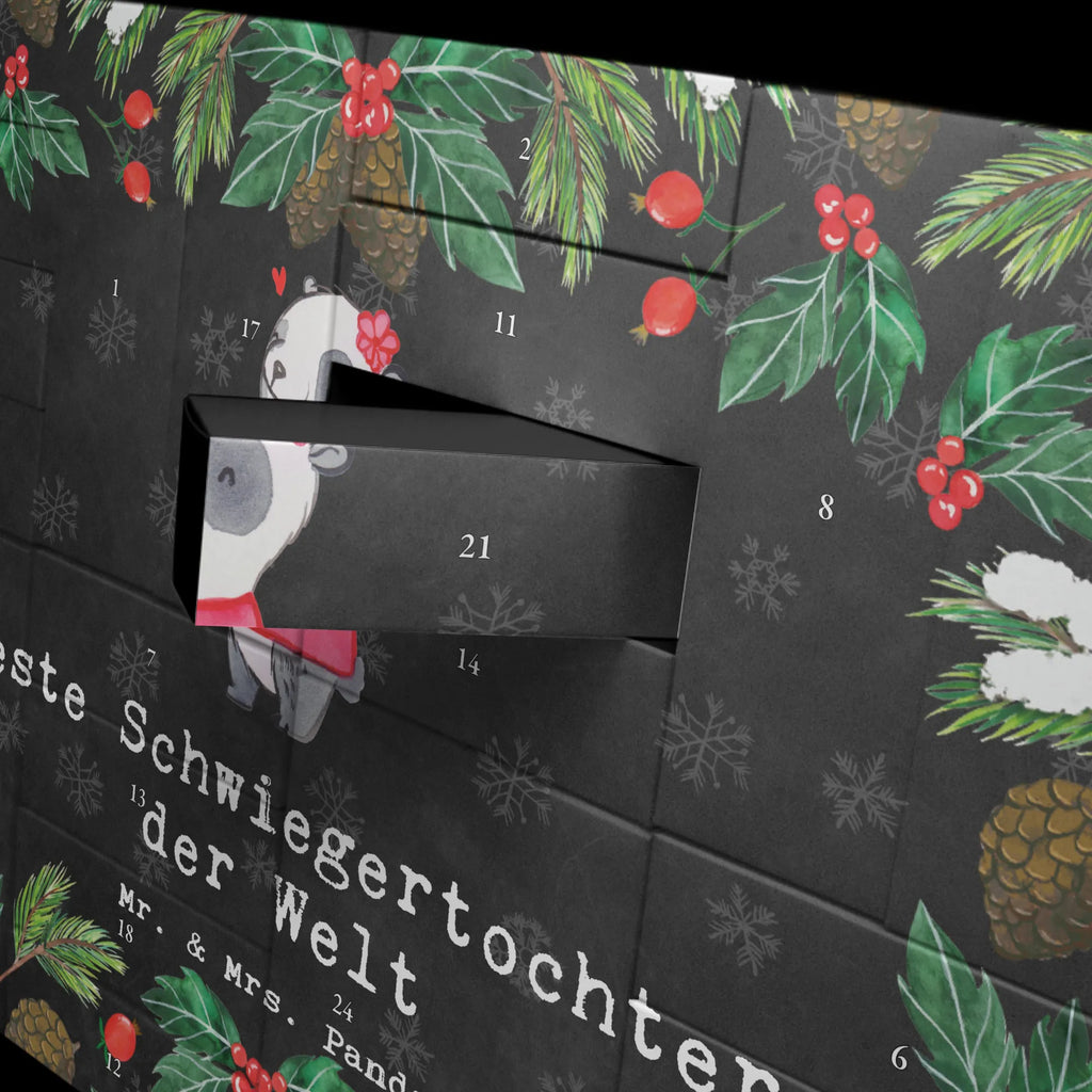 Befüllbarer Adventskalender Panda Beste Schwiegertochter der Welt Adventskalender für Erwachsene, Adventskalender ohne Inhalt, Adventskalender Zum Selbst Befüllen, Karton Adventskalender, Adventskalender leer, Adventskalender Boxen, Tisch Adventskalender, Adventskalender Selbst Befüllen, Adventskalender Deko, Adventskalender Schachtel, Adventskalender Karton, Adventskalender Schachteln, Weihnachtskalender Selbst Befüllen, Geschenke Adventskalender, Weihnachtskalender, Weihnachtskalender Schachteln, Geschenkekalender, Befüllbarer Adventskalender, Adventskalender mit 24 Schachteln, Weihnachtskalender Boxen, Bastel Adventskalender, Adventskalender Zum Aufstellen, Erwachsenen Adventskalender, Weihnachtskalender Zum Befüllen, Leerer Adventskalender, Diy Adventskalender, Adventskalender Zum Befüllen, Adventskalender, Schachtel Adventskalender, Kalender Zum Befüllen, Adventskalender 24 Boxen, Adventskalender Box, Adventskalender Zum Füllen, Geschenkidee, Geschenk, Schenken, Mitbringsel, Geburtstag, Geburtstagsgeschenk, für, Danke, Dankeschön, Bedanken, Freude machen, Geschenktipp, Angeheiratet, Hochzeit, Schwiegertochter, Ehefrau Des Sohns, Frau, Tochter