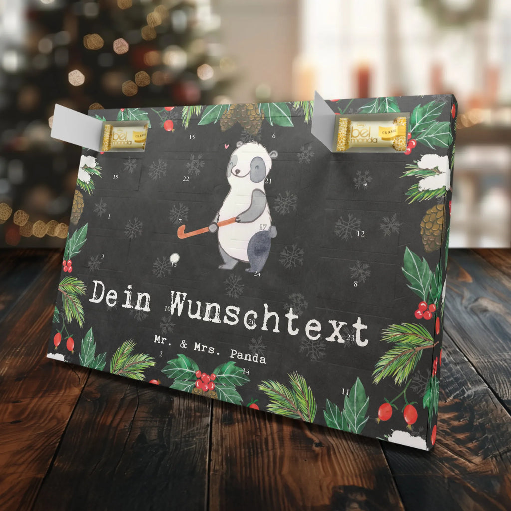 Personalisierter Marzipan Adventskalender Panda Hockey spielen Personalisierter Marzipan Adventskalender, Geschenk, Sport, Sportart, Hobby, Schenken, Danke, Dankeschön, Auszeichnung, Gewinn, Sportler, Hockey Verein, Hockeyschläger, Feldhockey, Hockey spielen
