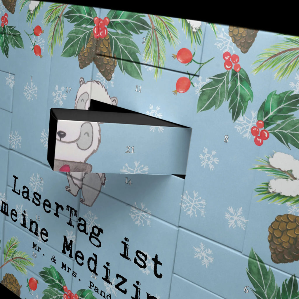 Befüllbarer Adventskalender Panda LaserTag Leerer Adventskalender, Diy Adventskalender, Weihnachtskalender Zum Befüllen, Weihnachtskalender Selbst Befüllen, Adventskalender Karton, Adventskalender leer, Adventskalender Schachtel, Befüllbarer Adventskalender, Adventskalender ohne Inhalt, Adventskalender Boxen, Erwachsenen Adventskalender, Tisch Adventskalender, Geschenke Adventskalender, Bastel Adventskalender, Adventskalender Zum Aufstellen, Adventskalender Zum Befüllen, Adventskalender, Adventskalender 24 Boxen, Adventskalender Deko, Adventskalender Schachteln, Adventskalender Selbst Befüllen, Adventskalender Zum Selbst Befüllen, Geschenkekalender, Weihnachtskalender Schachteln, Adventskalender mit 24 Schachteln, Adventskalender für Erwachsene, Karton Adventskalender, Weihnachtskalender, Weihnachtskalender Boxen, Adventskalender Zum Füllen, Kalender Zum Befüllen, Schachtel Adventskalender, Adventskalender Box, Geschenk, Schenken, Sport, Sportart, Hobby, Danke, Dankeschön, Auszeichnung, Gewinn, Sportler, Lasertag, Lasergame Zentrum