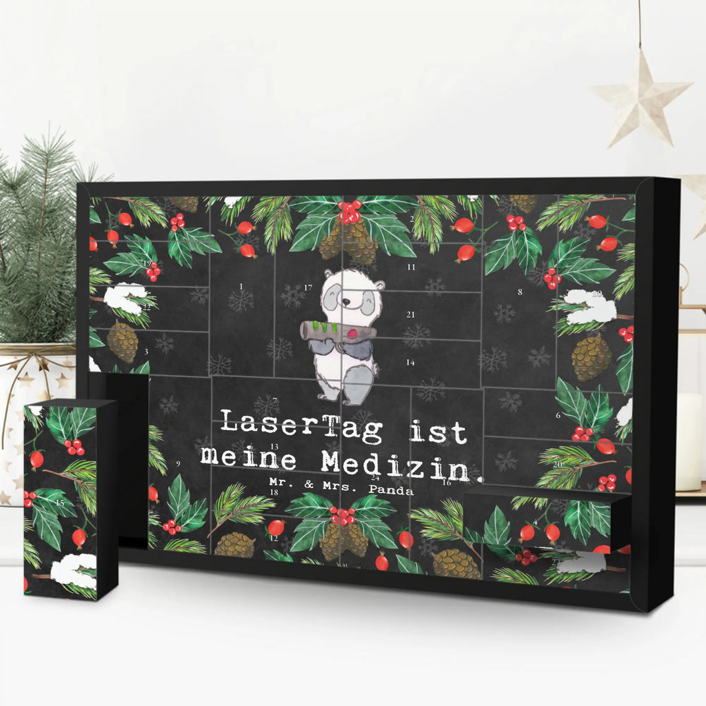Befüllbarer Adventskalender Panda LaserTag Leerer Adventskalender, Diy Adventskalender, Weihnachtskalender Zum Befüllen, Weihnachtskalender Selbst Befüllen, Adventskalender Karton, Adventskalender leer, Adventskalender Schachtel, Befüllbarer Adventskalender, Adventskalender ohne Inhalt, Adventskalender Boxen, Erwachsenen Adventskalender, Tisch Adventskalender, Geschenke Adventskalender, Bastel Adventskalender, Adventskalender Zum Aufstellen, Adventskalender Zum Befüllen, Adventskalender, Adventskalender 24 Boxen, Adventskalender Deko, Adventskalender Schachteln, Adventskalender Selbst Befüllen, Adventskalender Zum Selbst Befüllen, Geschenkekalender, Weihnachtskalender Schachteln, Adventskalender mit 24 Schachteln, Adventskalender für Erwachsene, Karton Adventskalender, Weihnachtskalender, Weihnachtskalender Boxen, Adventskalender Zum Füllen, Kalender Zum Befüllen, Schachtel Adventskalender, Adventskalender Box, Geschenk, Schenken, Sport, Sportart, Hobby, Danke, Dankeschön, Auszeichnung, Gewinn, Sportler, Lasertag, Lasergame Zentrum