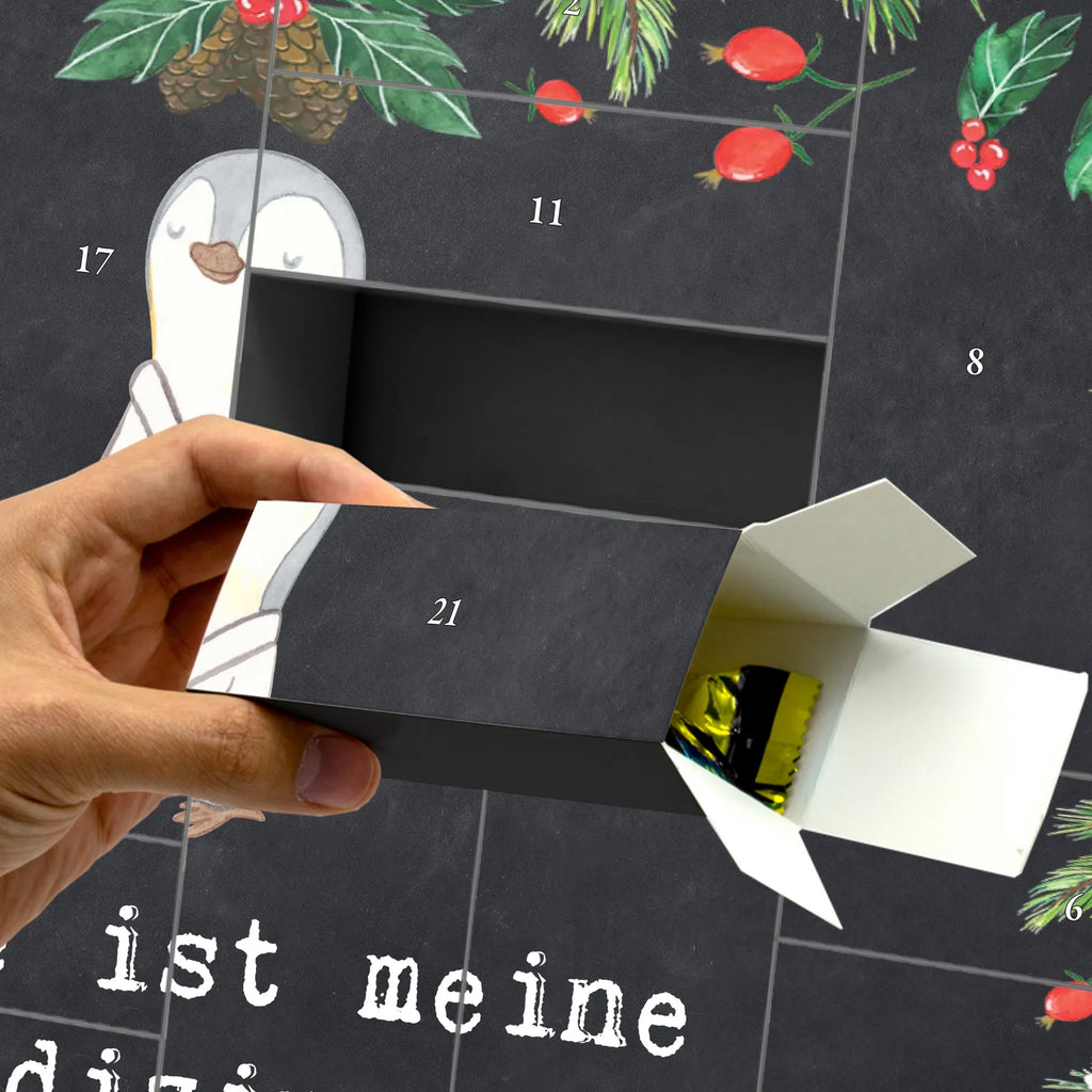 Befüllbarer Adventskalender Pinguin Karate Schachtel Adventskalender, Diy Adventskalender, Weihnachtskalender Schachteln, Adventskalender Zum Befüllen, Kalender Zum Befüllen, Adventskalender Schachteln, Tisch Adventskalender, Weihnachtskalender Selbst Befüllen, Adventskalender Zum Selbst Befüllen, Adventskalender Box, Befüllbarer Adventskalender, Karton Adventskalender, Weihnachtskalender Boxen, Adventskalender mit 24 Schachteln, Adventskalender, Leerer Adventskalender, Adventskalender Karton, Adventskalender für Erwachsene, Adventskalender ohne Inhalt, Adventskalender Zum Aufstellen, Bastel Adventskalender, Geschenkekalender, Adventskalender Selbst Befüllen, Adventskalender Deko, Adventskalender 24 Boxen, Adventskalender leer, Erwachsenen Adventskalender, Adventskalender Boxen, Adventskalender Schachtel, Weihnachtskalender Zum Befüllen, Geschenke Adventskalender, Adventskalender Zum Füllen, Weihnachtskalender, Geschenk, Schenken, Sport, Sportart, Hobby, Danke, Dankeschön, Auszeichnung, Gewinn, Sportler, Karate, Kampfkunst, Kampfsportart, Karate Verein, Selbstverteidigung
