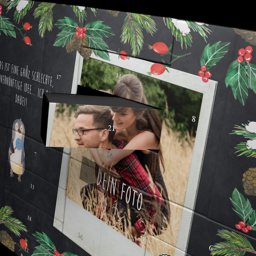 Personalisierter Befüllbarer Foto Adventskalender Pinguin Lolli Personalisierter Adventskalender, Adventskalender mit Foto, Foto Adventskalender, Weihnachtskalender mit Foto, Adventskalender mit Eigenem Bild, Personalisierter Befüllbarer Foto Adventskalender, Adventskalender Eigenes Foto, Pinguin, Blödsinn, Pinguine, Gauner, Süßigkeiten, Rabauke, Spruch, Rebell, Lolli, Ganove