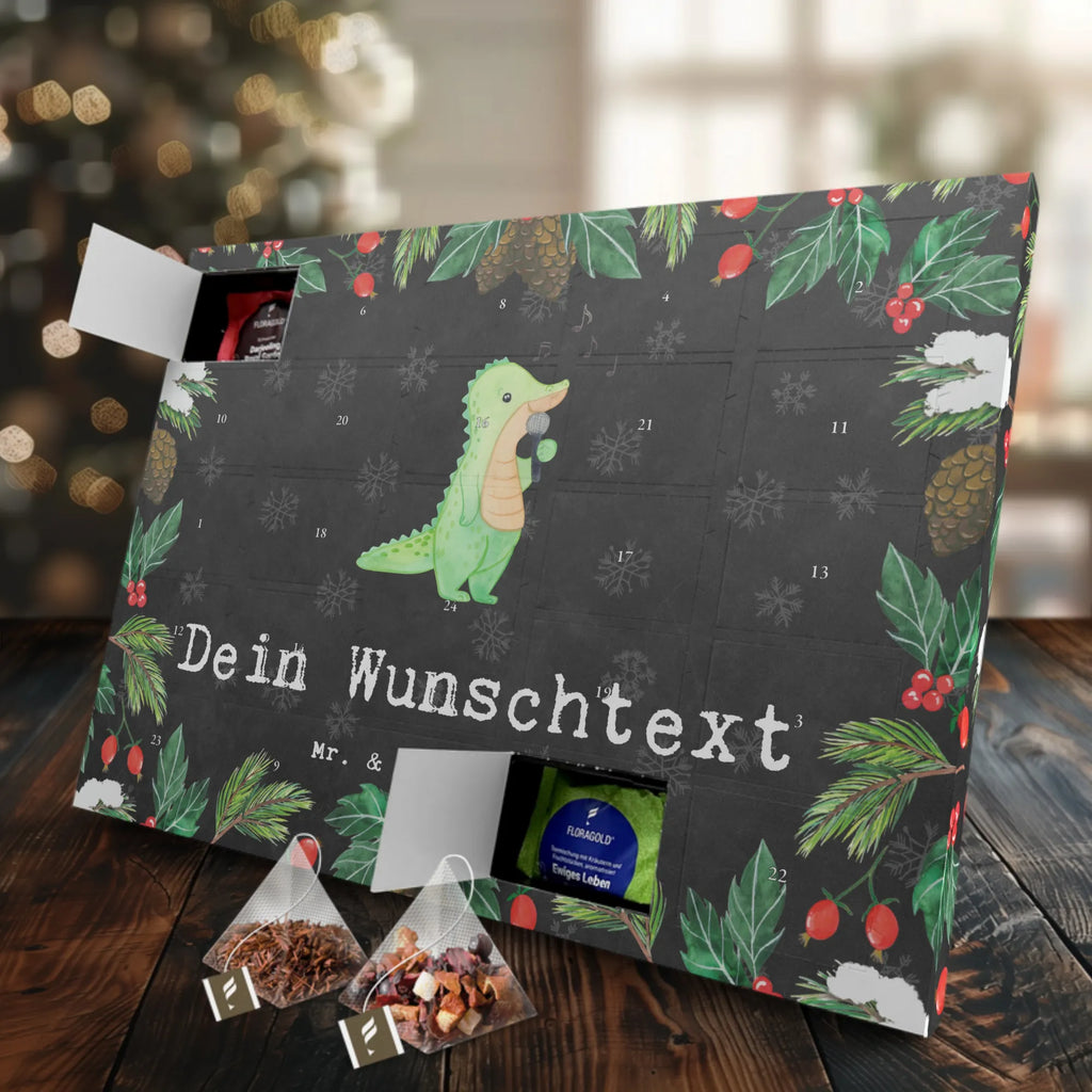 Personalisierter Tee Adventskalender Krokodil Singen Personalisierter Tee Adventskalender, Geschenk, Schenken, Sport, Sportart, Hobby, Danke, Dankeschön, Auszeichnung, Gewinn, Sportler, Singen, Band, Hobbysänger, Live Auftritt, Gesang