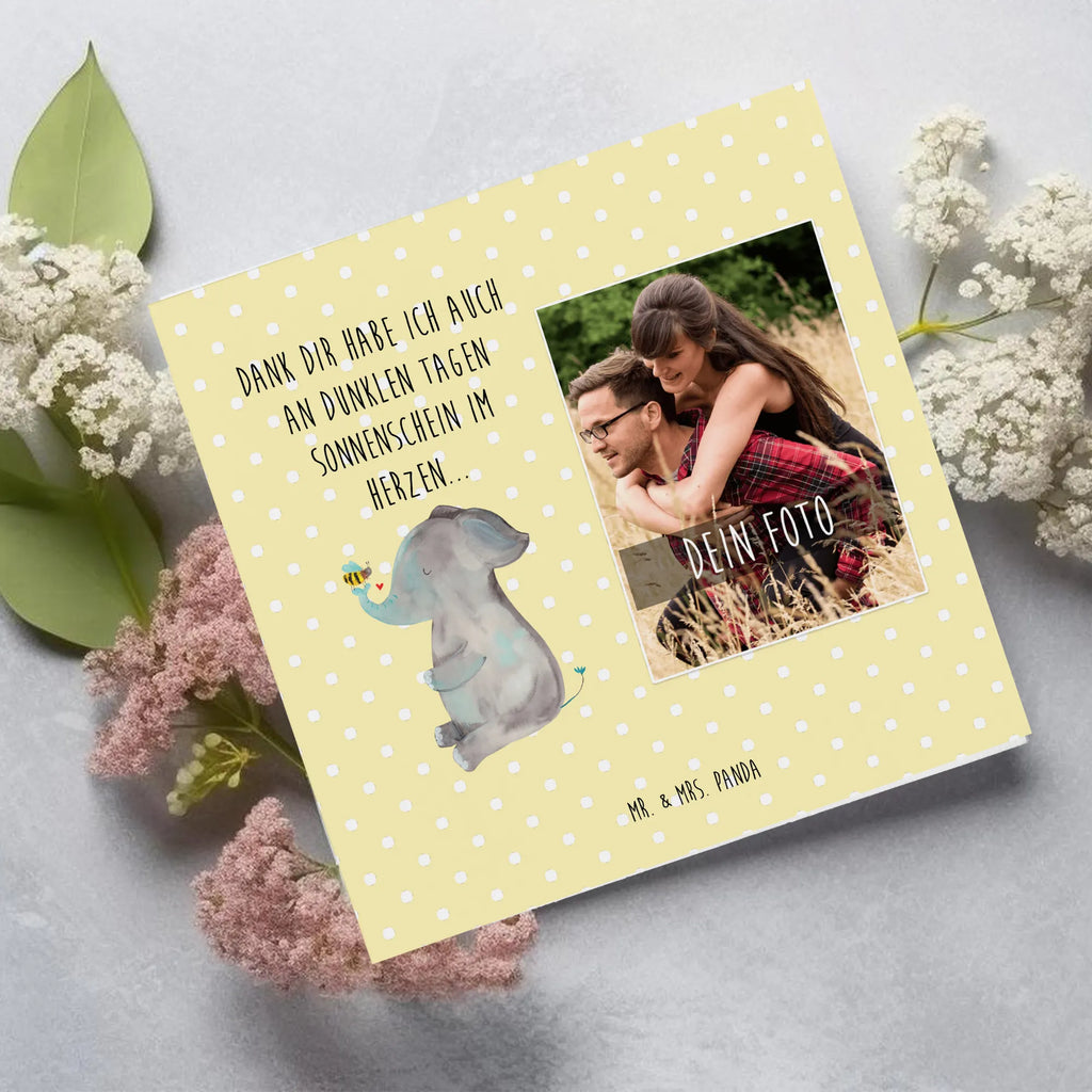 Personalized Photo Deluxe Card elephant bee Personalisierte Foto Grußkarte, Tiermotive, Gute Laune, lustige Sprüche, Tiere, Elefant, Biene, Liebe, Liebesbeweis, Jahrestag, Liebesgeschenk, Heiratsantrag, Hochzeitsgeschenk, Liebesspruch