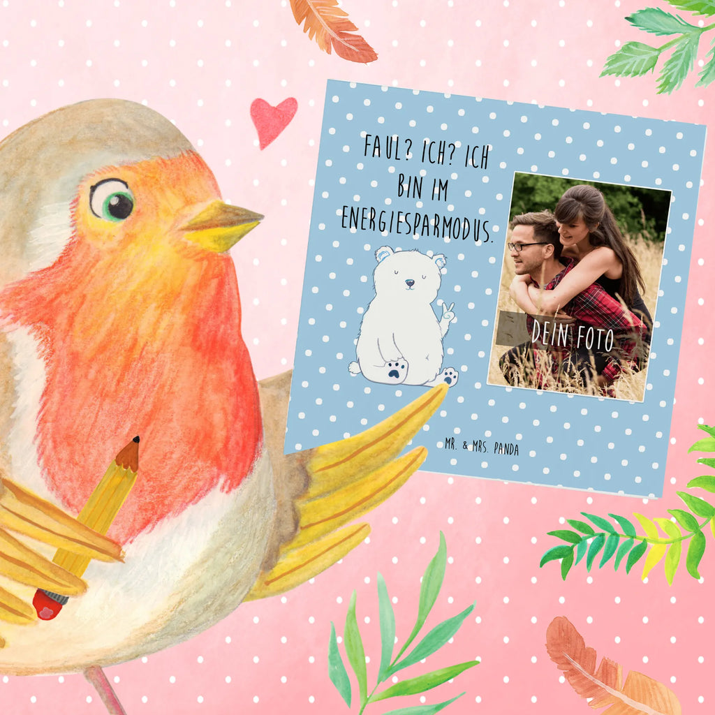 Personalisierte Foto Deluxe Karte Eisbär Faul Personalisierte Foto Grußkarte, Bär, Teddy, Teddybär, Homeoffice, Nordpol, Arbeitsplatz, Entspannen, Eisbär, Arbeit, Bürojob, Büro, Faul, Relaxen